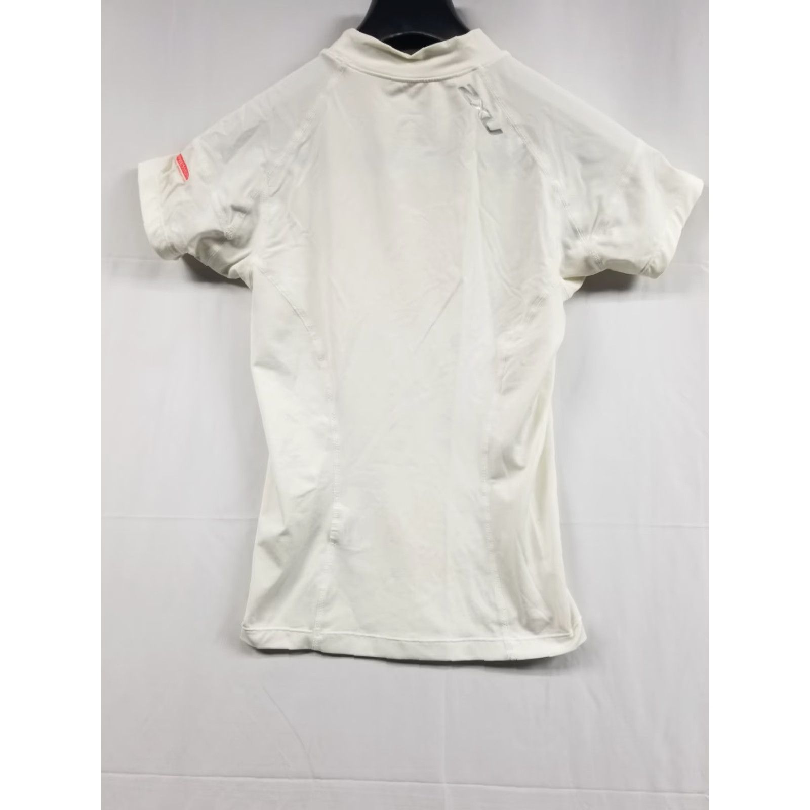 2XU 2XU Compression Shirt Women's Short Sleeve White Size M T-Shirt Breathable Moisture Wicking Quick Dry Athletic Sports Shirt Size M / US 6-8 / IT 42-44 - 2 Thumbnail