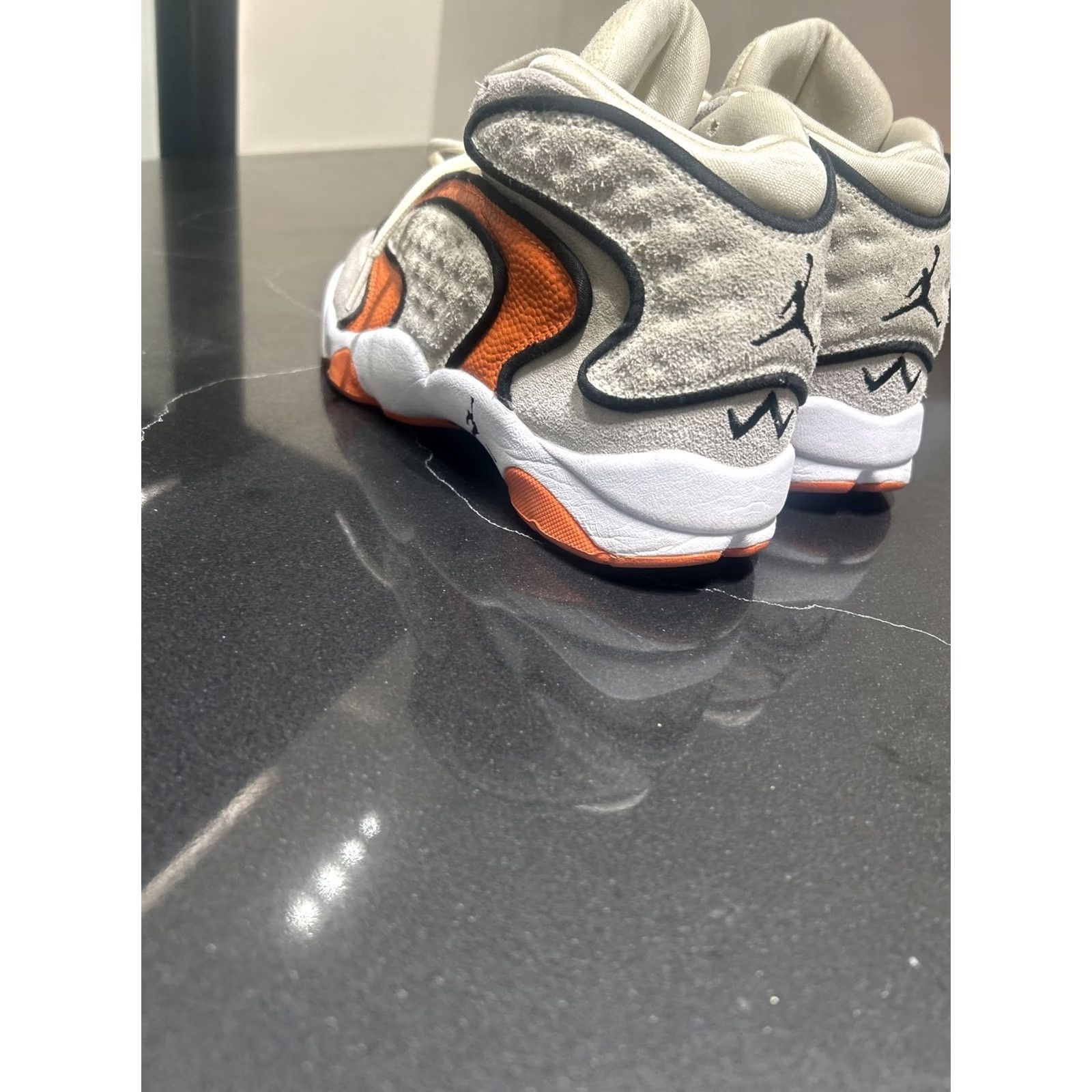 Jordan Brand JORDAN Air Jordan OG Coconut Milk - 8 Womens Sneakers Orange/Cream EUC - Sneaker Athletic Size US 8 / IT 38 - 5 Thumbnail