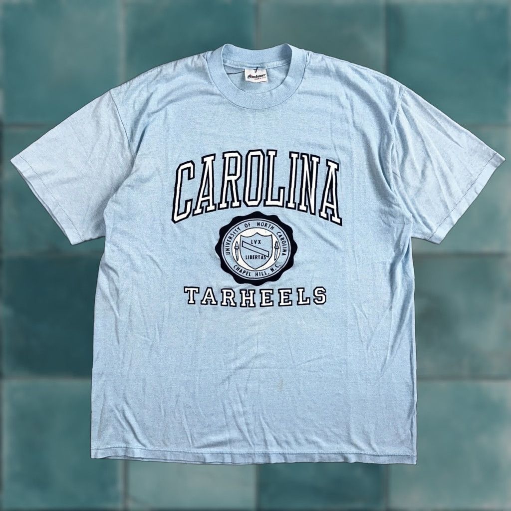 Vintage VINTAGE UNC Tarheels 80s College T-Shirt Men XL Blue Graphic College University 1980s Size US XL / EU 56 / 4 - 1 Thumbnail