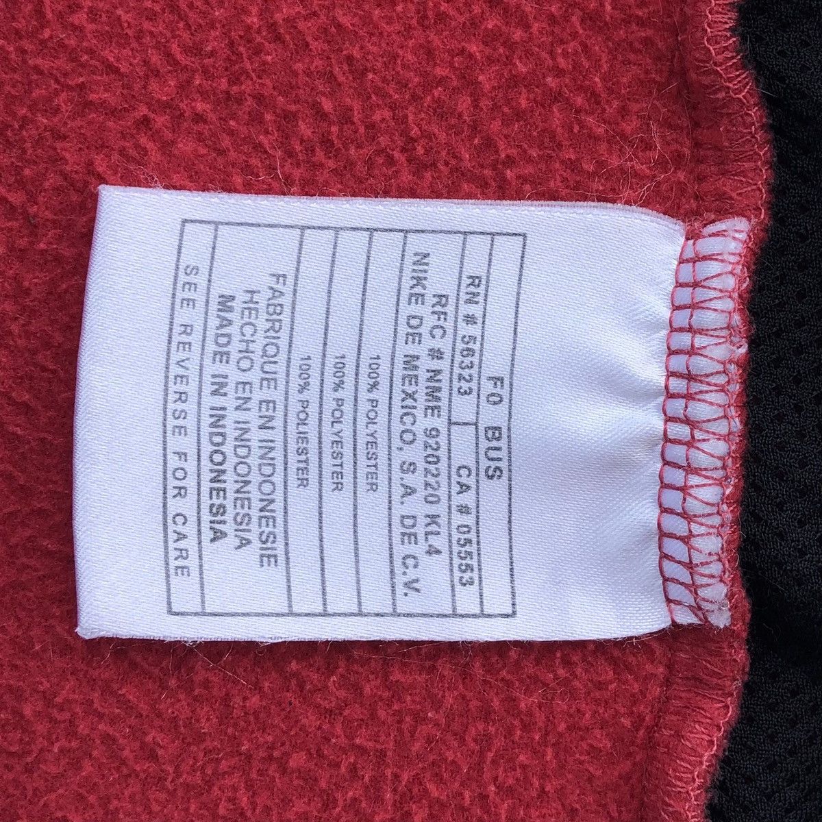 Nike ACG Vintage Nike ACG Therma Fit Fleece Vest Jacket Size US M / EU 48-50 / 2 - 13 Thumbnail