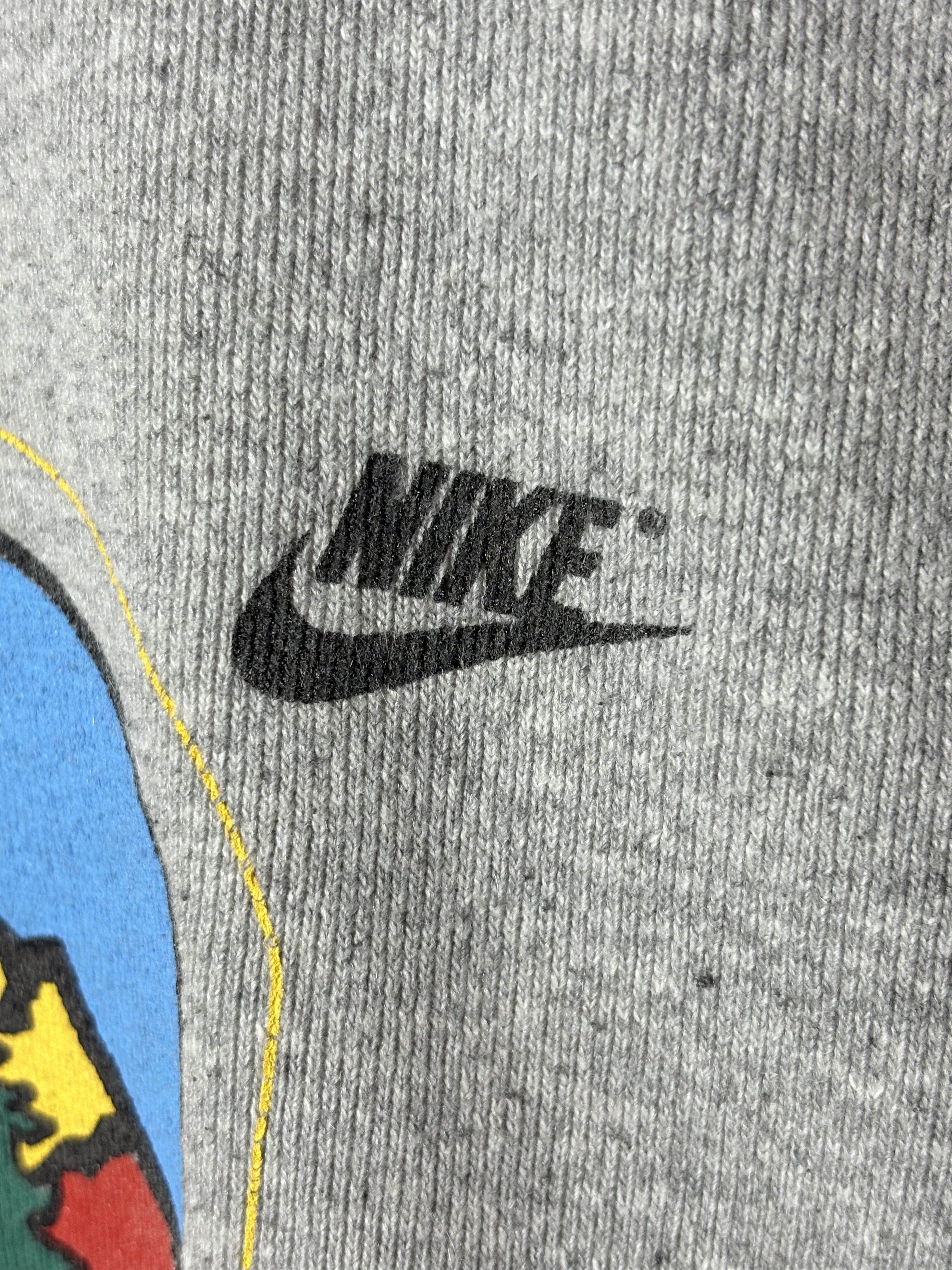 Nike VINTAGE 70s Nike Athletics West Crewneck Sweatshirt L Gray Size US M / EU 48-50 / 2 - 6 Thumbnail