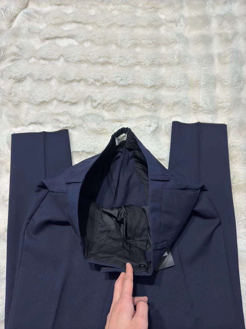 Yves Saint Laurent Saint Laurent size US 52 Dark blue trousers for the first Size US 36 / EU 52 - 5 Thumbnail
