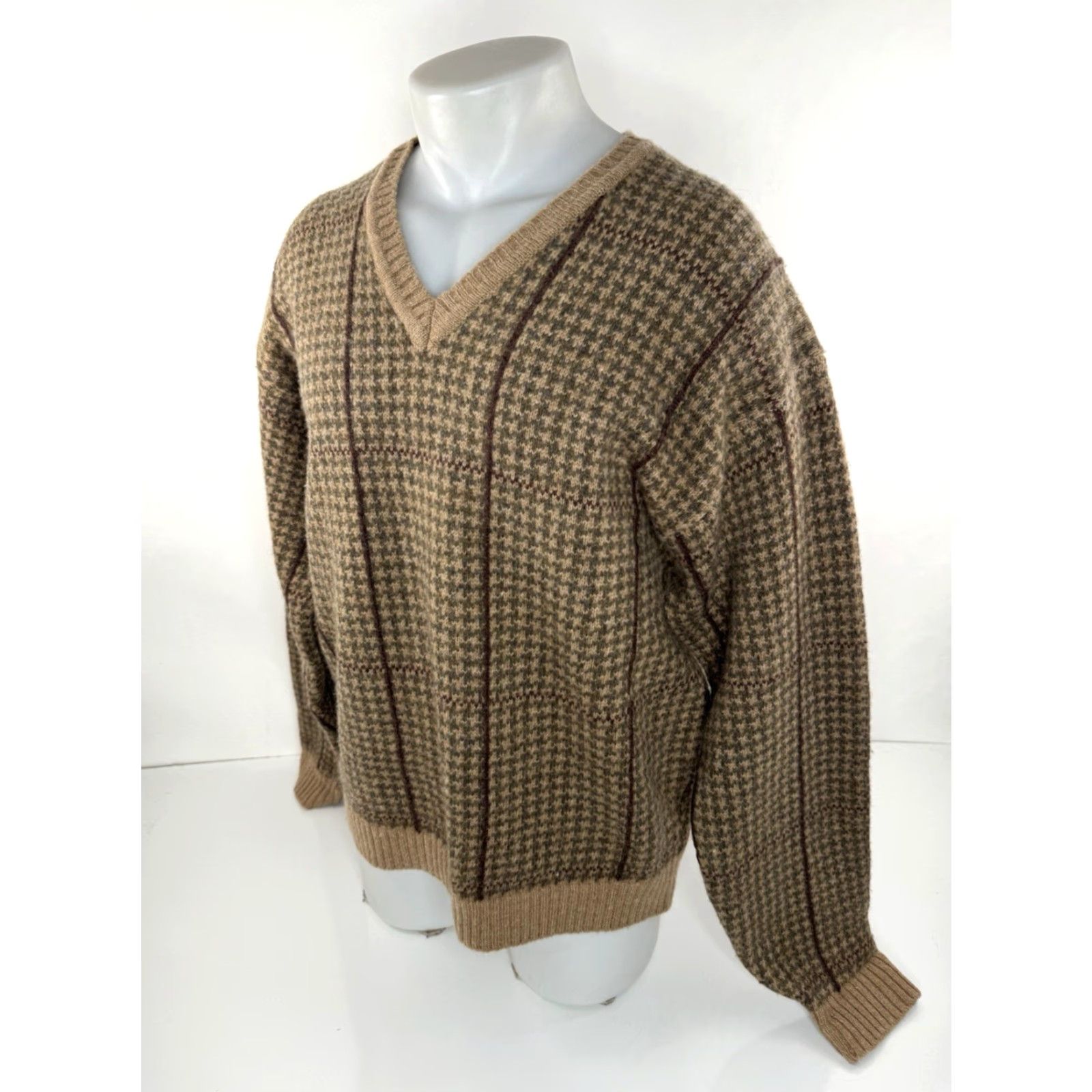 Brooks Brothers Brooks Brothers - Houndstooth Vintage L V-Neck Wool Pullover Sweater - Olive/Tan/Reddish Brown Stripe Mens L Size US L / EU 52-54 / 3 - 2 Thumbnail