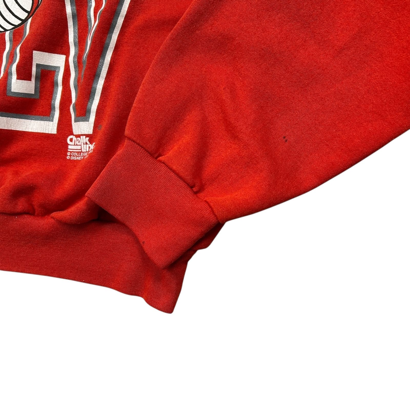 NCAA VTG UNLV REBELS DISNEY MICKEY 1993 CHALK LINE SWEATSHIRT Size US L / EU 52-54 / 3 - 5 Thumbnail