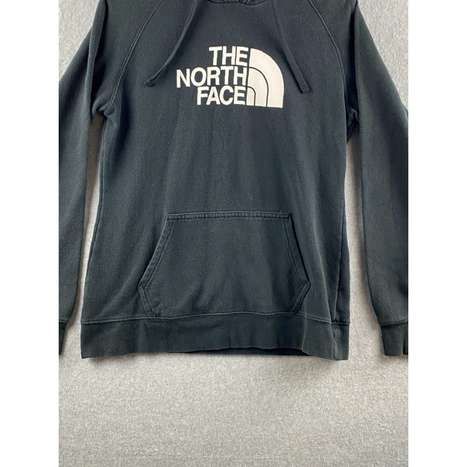 The North Face The North Face Hoodie Womens M Black Pullover Fleece Graphic Logo Pockets Size M / US 6-8 / IT 42-44 - 3 Thumbnail