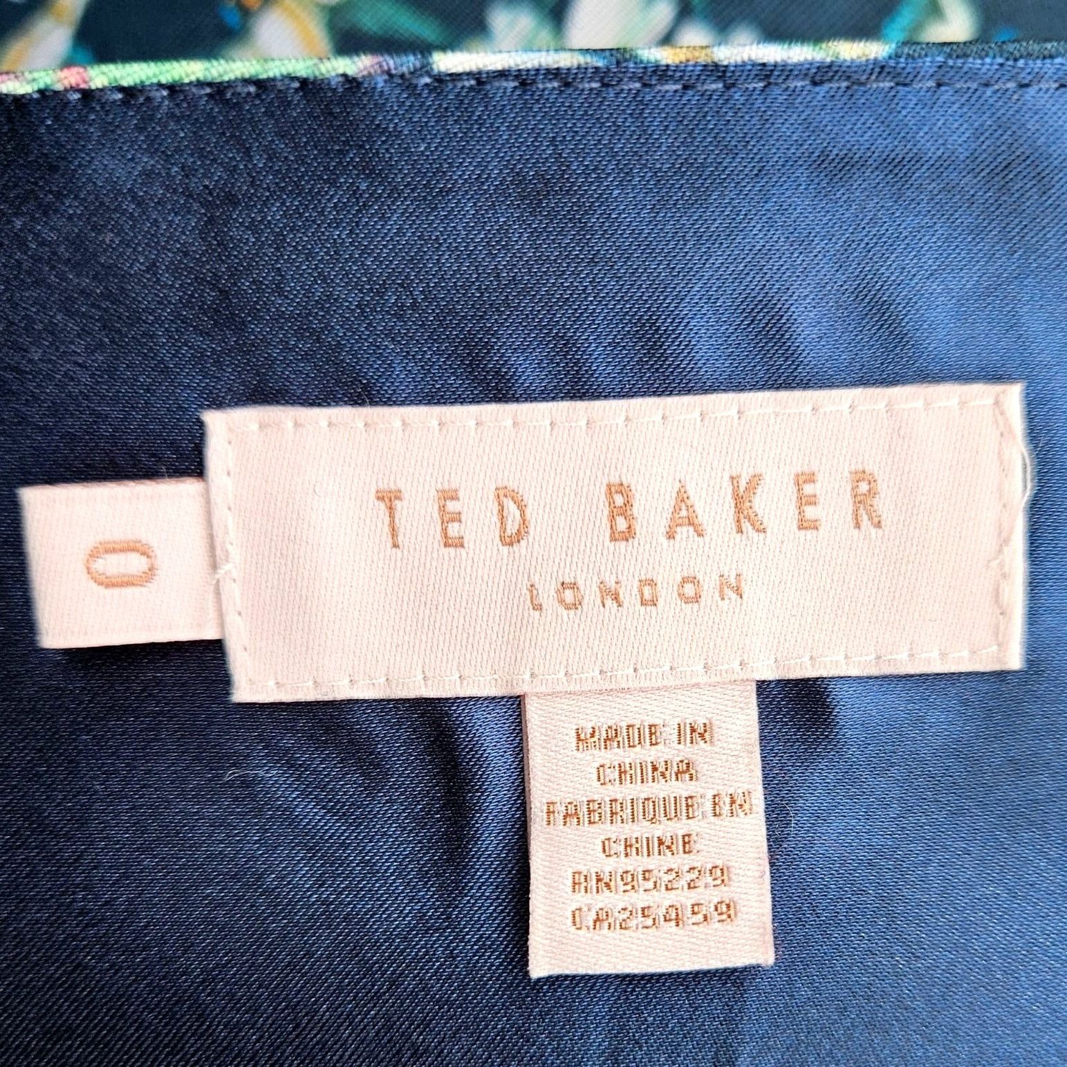 Ted Baker Ted Baker London Sainte Geo Bird Bow Fit & Flare Dress Size Size XS / US 0-2 / IT 36-38 - 4 Thumbnail