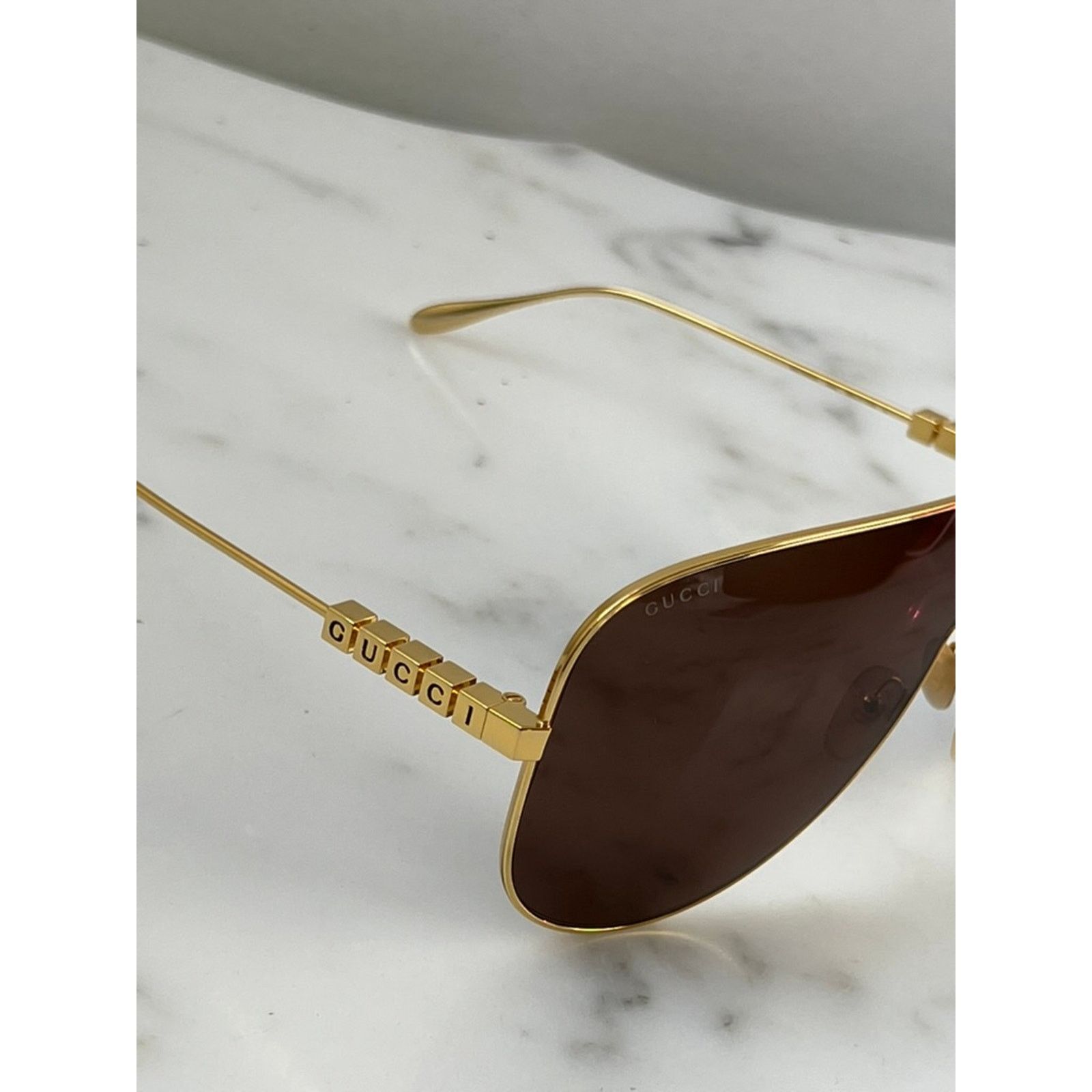 Gucci NEW Gucci GG1436S Gold Metal Shield Brown Sunglasses $640 Size ONE SIZE - 5 Thumbnail