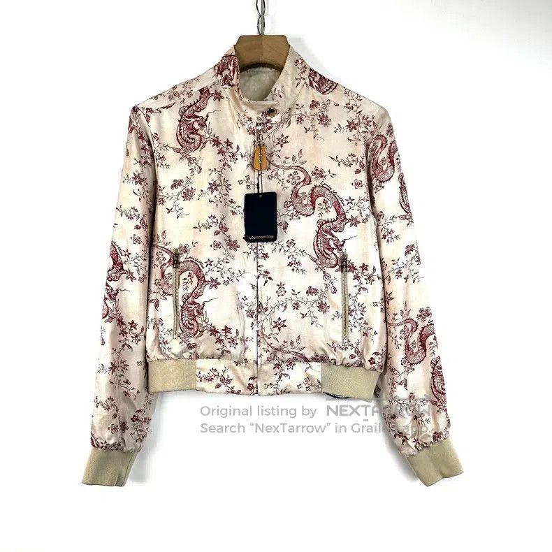 Louis Vuitton Louis Vuitton Year of the dragon limited reversible jacket Size XS / US 0-2 / IT 36-38 - 2 Thumbnail