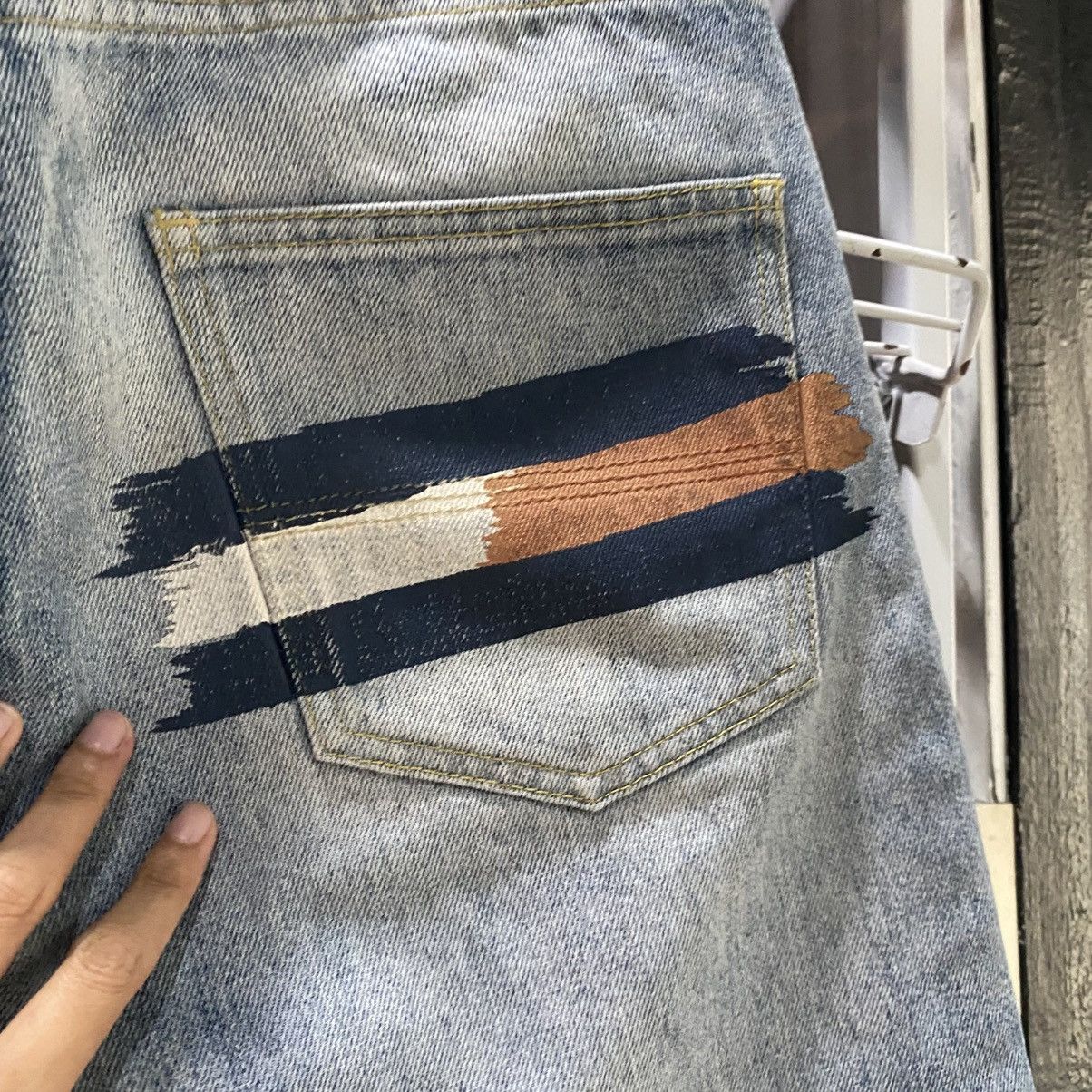 Tommy Hilfiger × Vintage Crazy vintage y2k Custom blue wash jeans grunge essential! Size US 32 / EU 48 - 7 Thumbnail