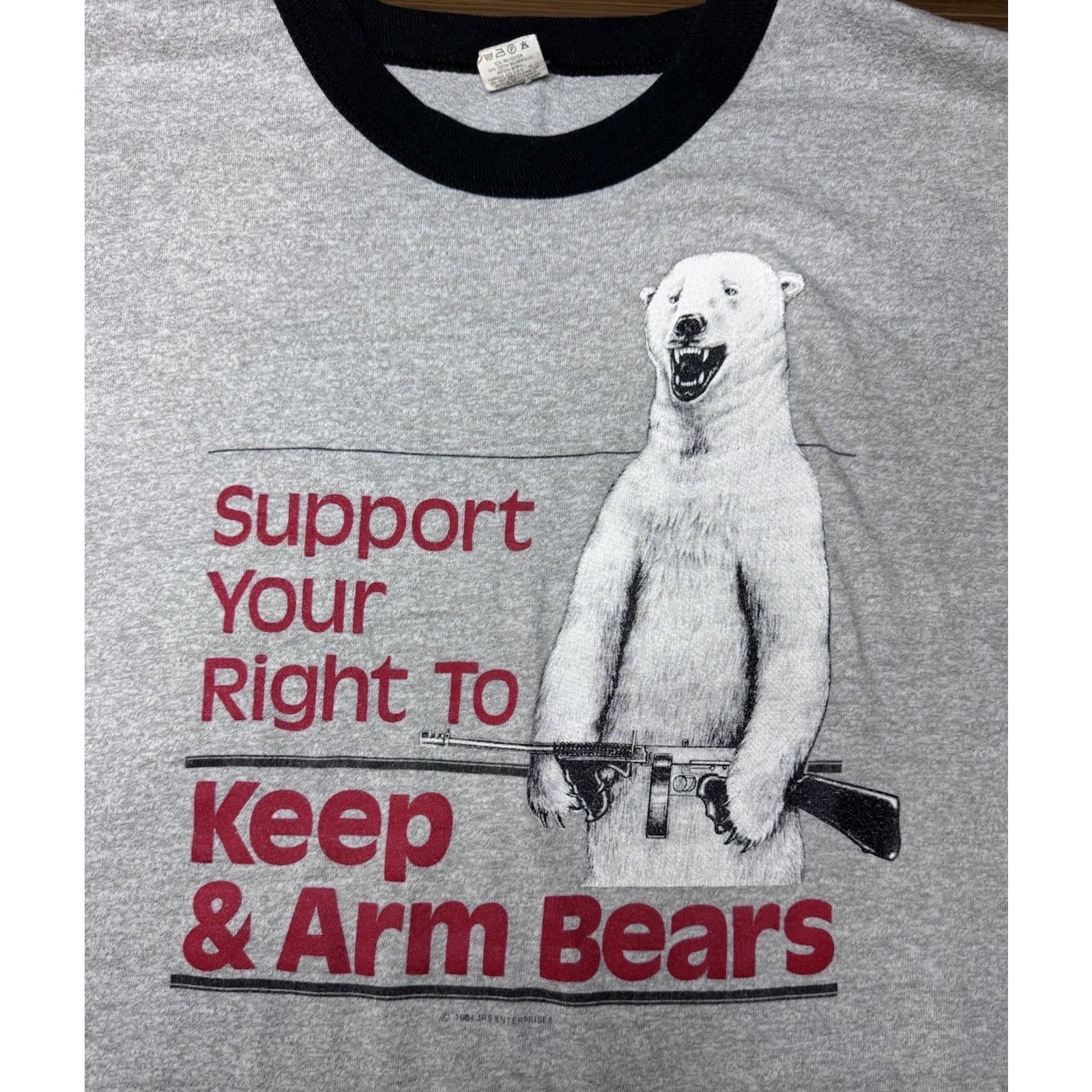 Other Vintage 1984 Keep & Arm Bears T-shirt Size Large Size US L / EU 52-54 / 3 - 4 Thumbnail