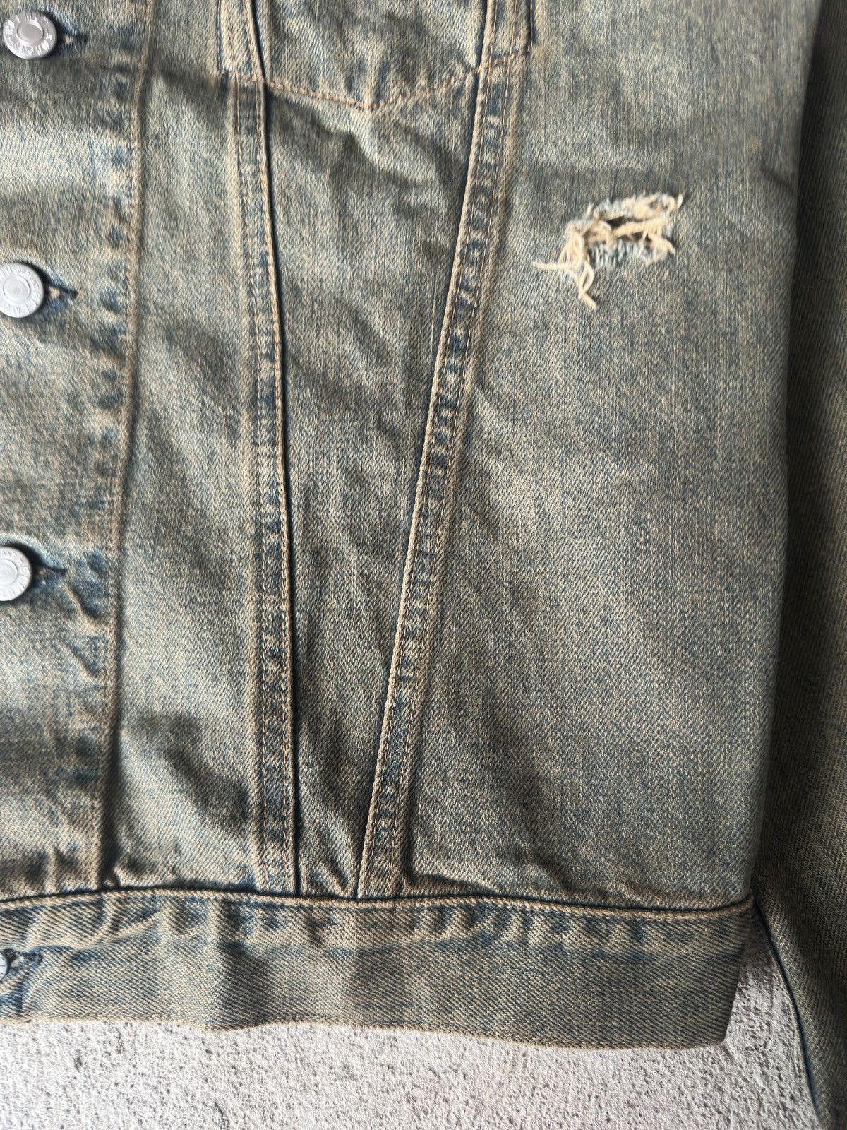 Helmut Lang 1997 Helmut Lang Vintage Stained Denim Jacket Size US M / EU 48-50 / 2 - 7 Thumbnail
