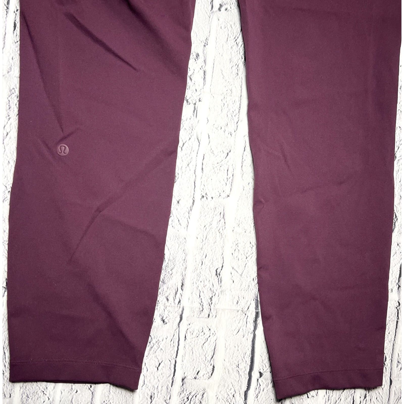 Lululemon Lululemon Jogger Pants Women Size 4 Activewear Purple Jogger pull on 28” Inseam, 14” Waist Size 27" / US 4 / IT 40 - 4 Thumbnail