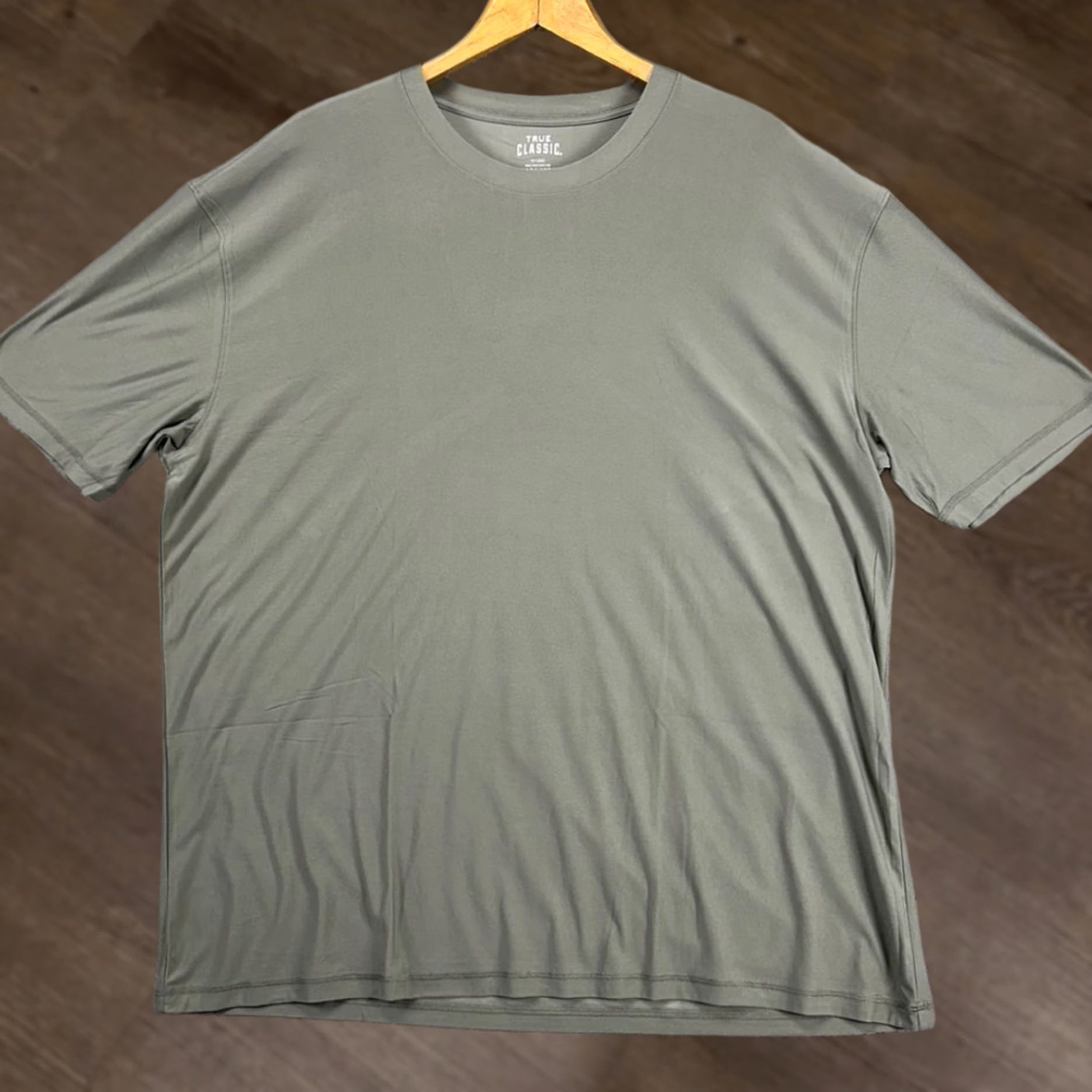 Vintage True Classic T-Shirt Mens XL Grey Crew Neck Short Sleeve Basic Tee Adults USA Made Size US XL / EU 56 / 4 - 1 Thumbnail