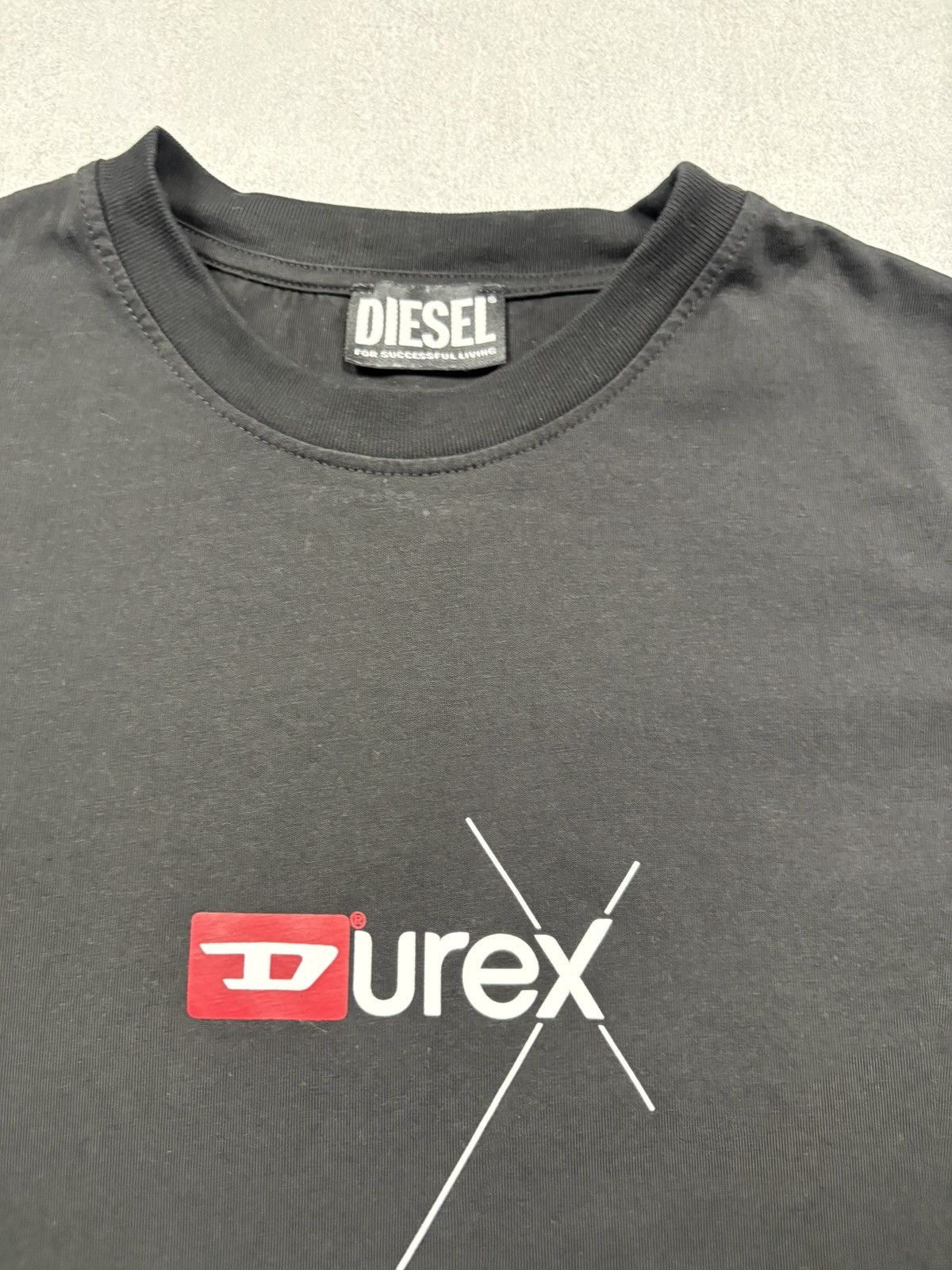Diesel FW23 Diesel Durex Graphic T Shirt Black Logo Tee Size S Y2K Size US S / EU 44-46 / 1 - 5 Thumbnail
