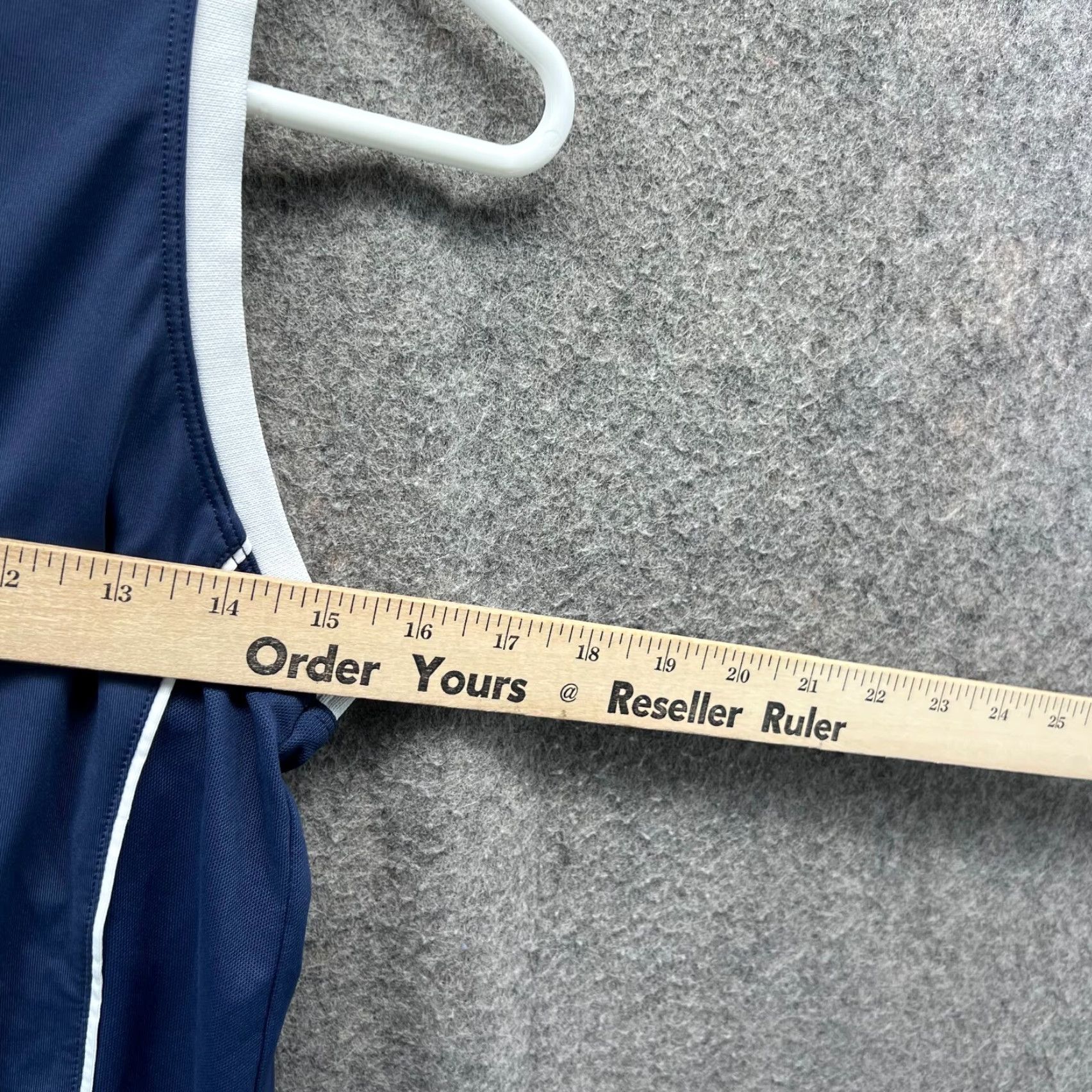 Peter Millar VINTAGE Peter Millar Polo Shirt Women Small Blue Sleeveless Performance Chrissie Tank Shirt Women Small Blue Sleeveless Polo Tank Size S / US 4 / IT 40 - 3 Thumbnail