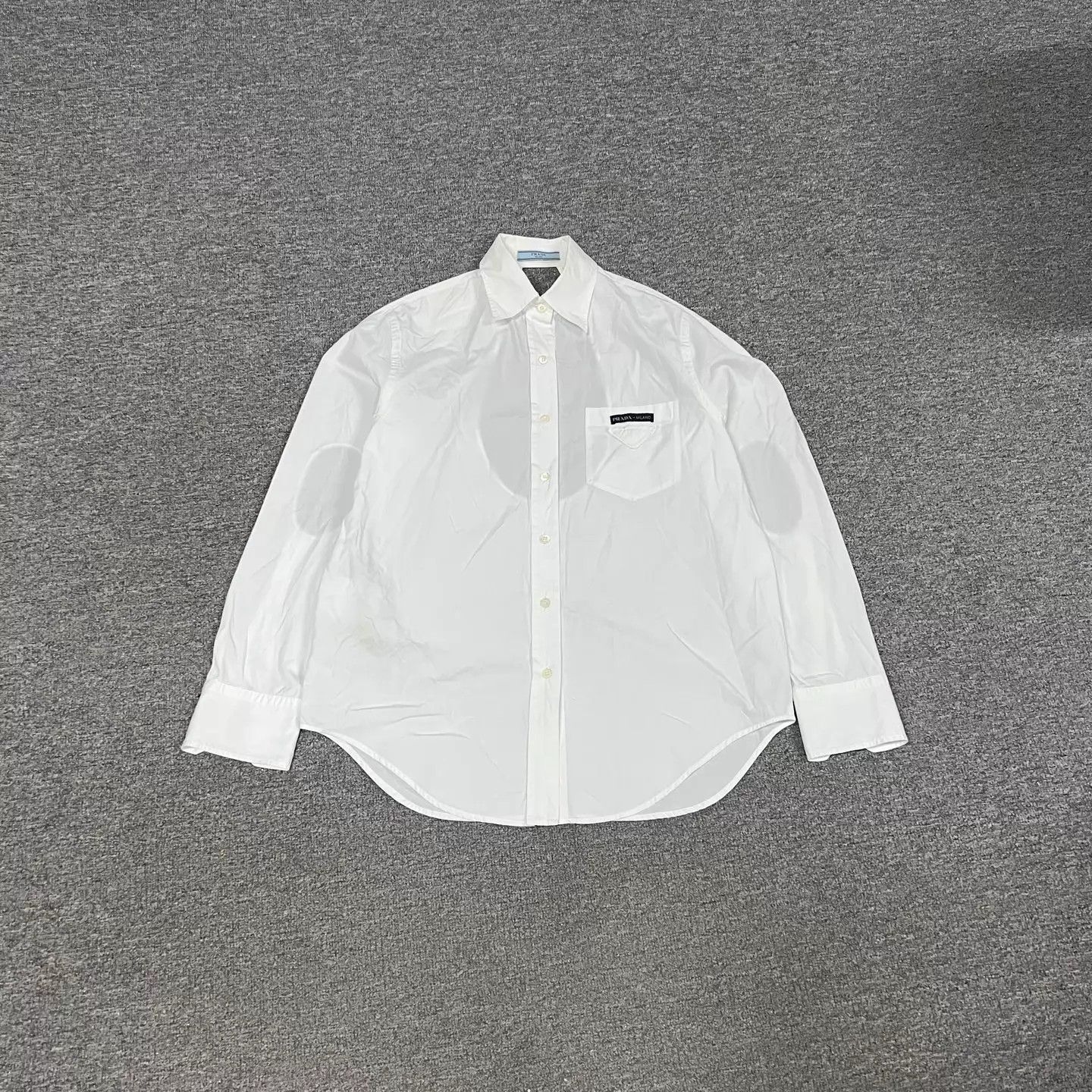 Prada Prada Runway Backless Triangle Logo White Shirt 40 M Size US M / EU 48-50 / 2 - 1 Thumbnail