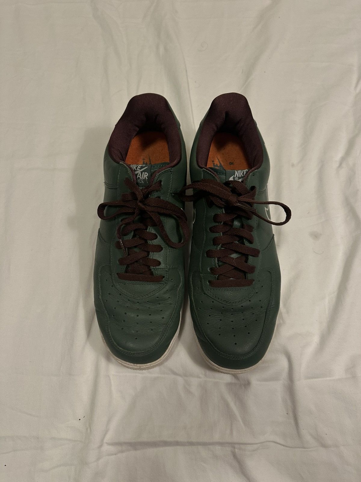 Nike Nike Air Force 1 Low Hong Kong 2018 Size US 11.5 / EU 44-45 - 2 Thumbnail