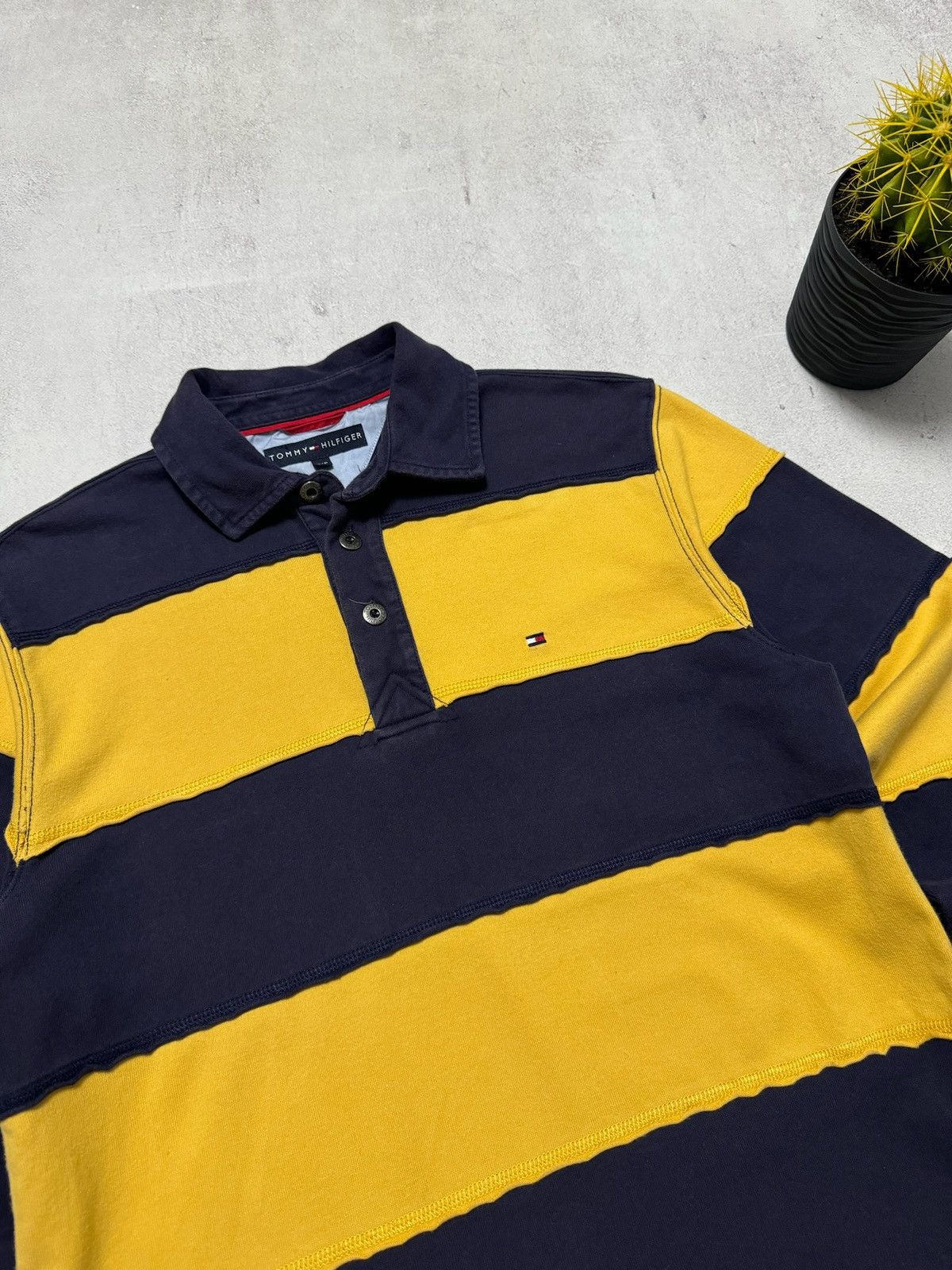 Tommy Hilfiger × Vintage Vintage Tommy Hilfiger Rugby Striped Sweatshirt Y2K 90s Size US S / EU 44-46 / 1 - 4 Thumbnail