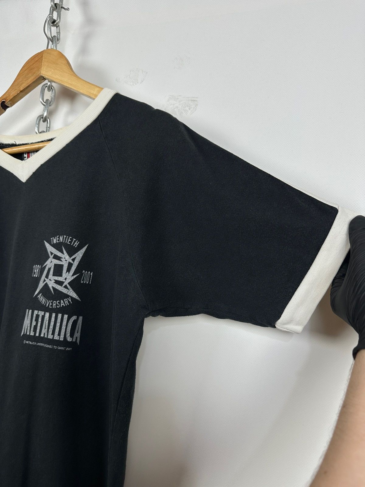 Band Tees Vintage Metallica 20th Anniversary 1981-2001 Giant T-Shirt Size US L / EU 52-54 / 3 - 9 Thumbnail