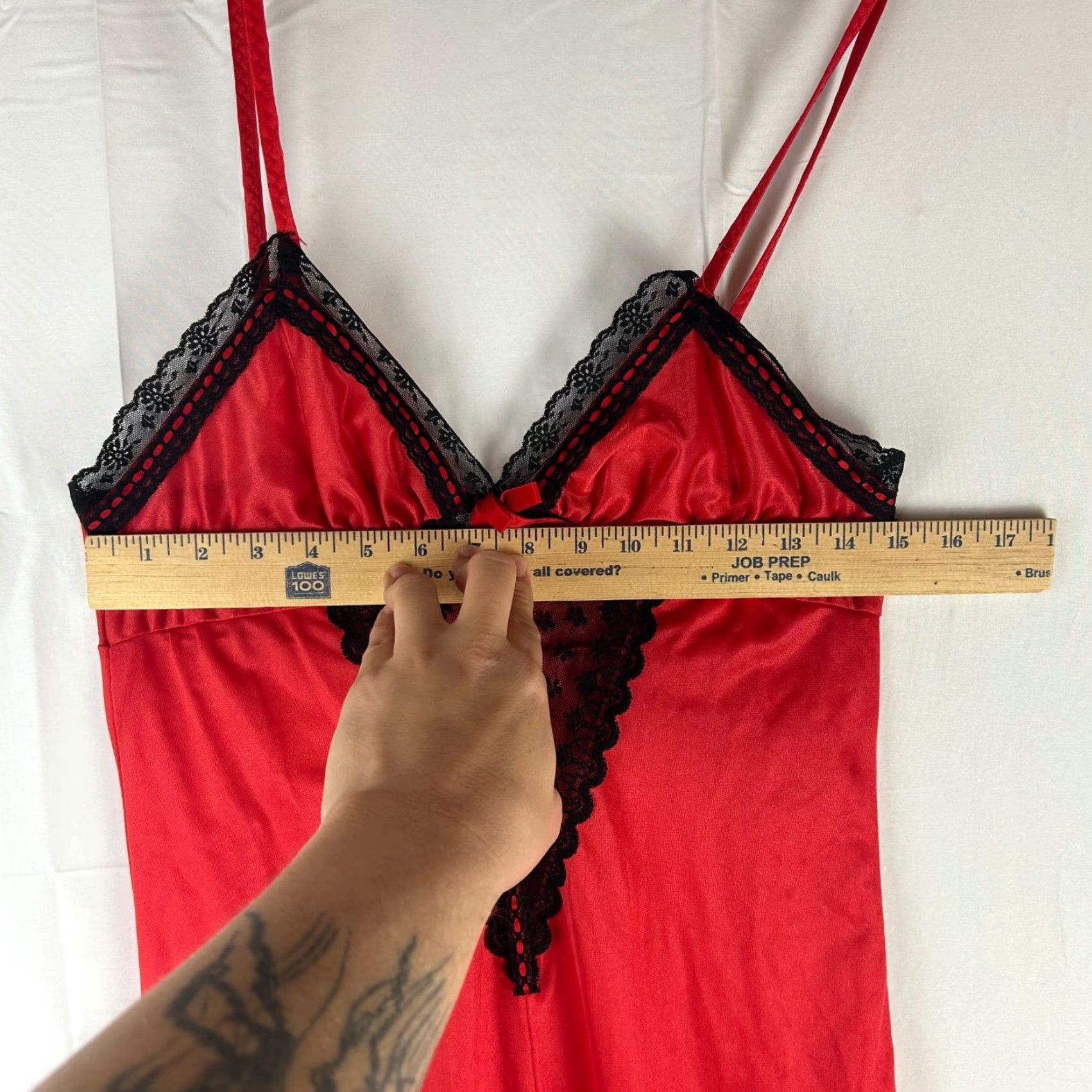 Vintage VINTAGE Paramount New York Nightgown Red Satin Black Lace Trim Maxi Slip Dress S Red 1990s Womens Nightwear Size S / US 4 / IT 40 - 5 Thumbnail