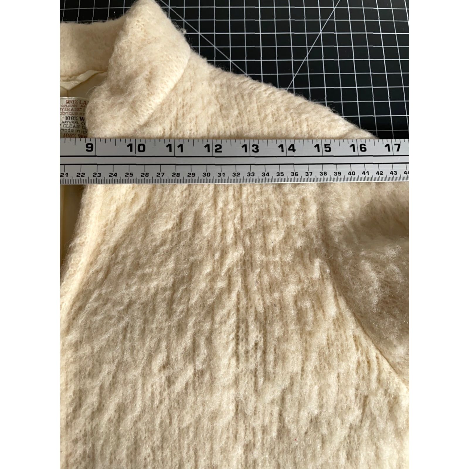 Vintage VINTAGE Hilda Ltd. Pure Wool Zip Sweater Women’s Medium Ivory Lined Sweater Iceland 60s Size M / US 6-8 / IT 42-44 - 7 Thumbnail
