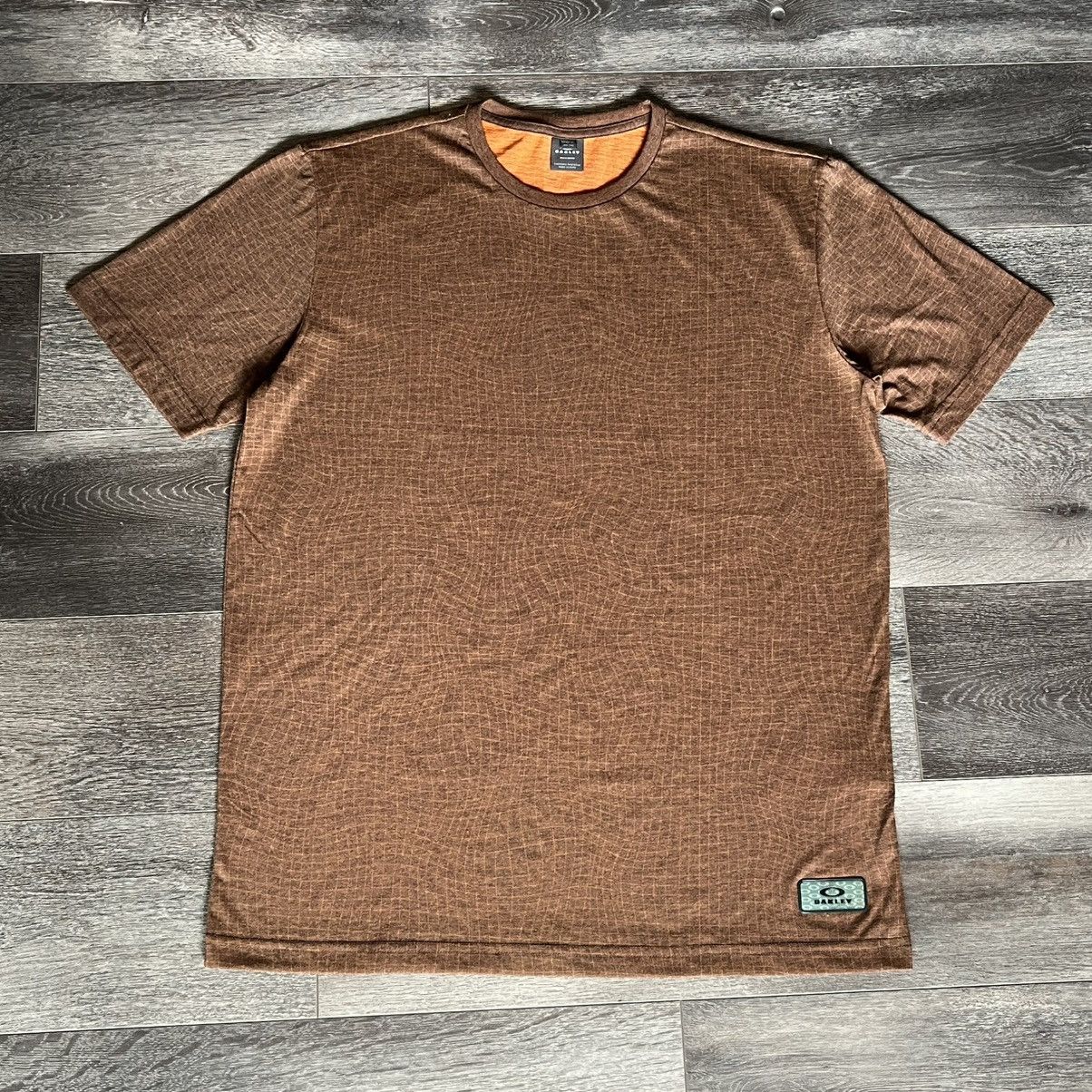Oakley Oakley Iridium Grid Pattern Orange Brown T Shirt Holo Patch Size US XL / EU 56 / 4 - 1 Thumbnail