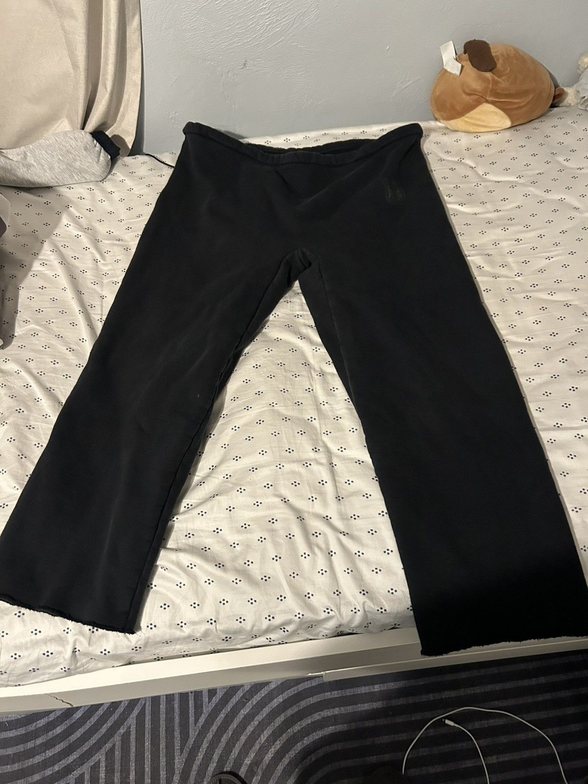 Yeezy VULTURES V1 SWEATPANTS w/o drawstrings Size US 32 / EU 48 - 1 Thumbnail