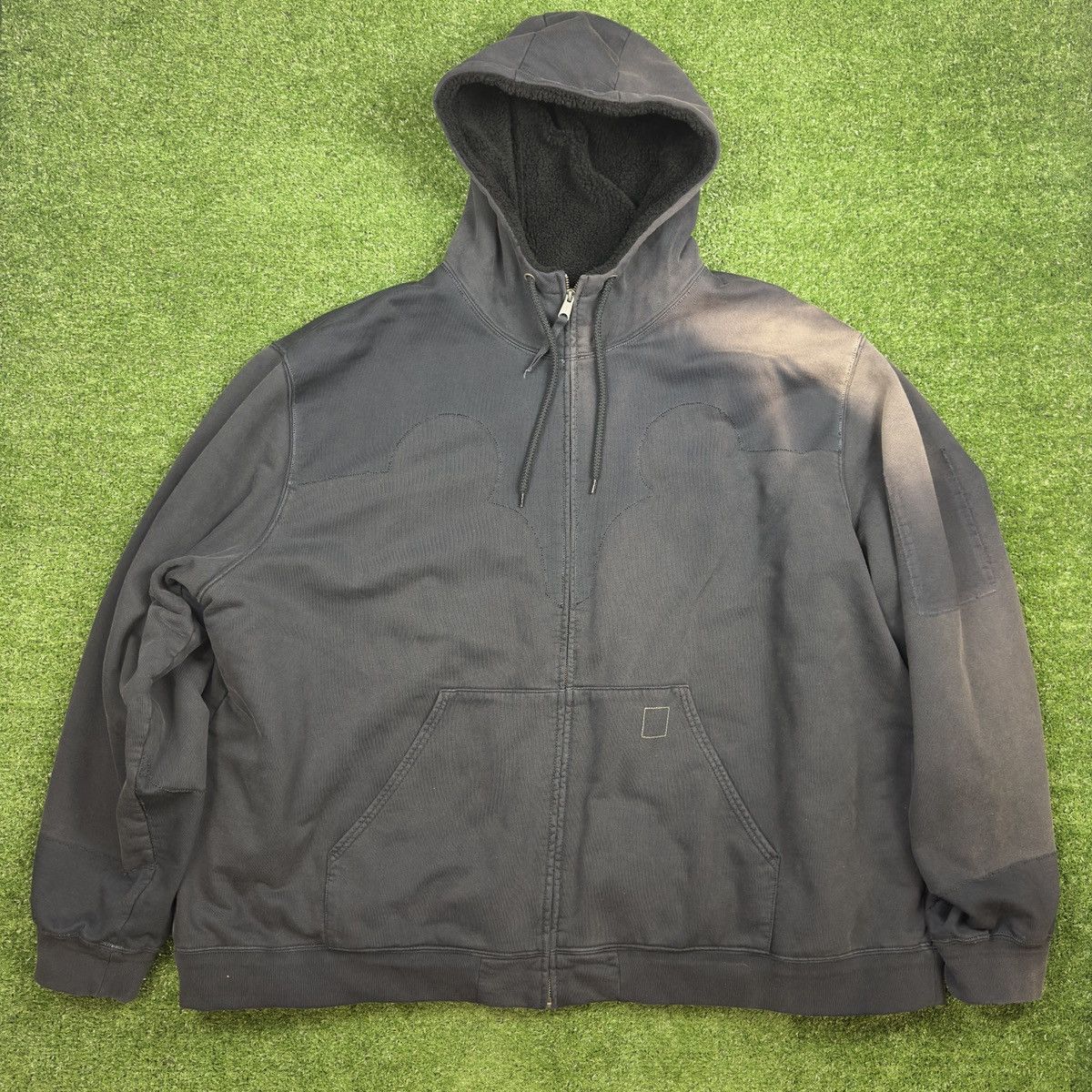 Maison Margiela Maison Margiela Faded Zip Jacket Hoodie Sweatshirt Fur XL Size US XL / EU 56 / 4 - 1 Thumbnail