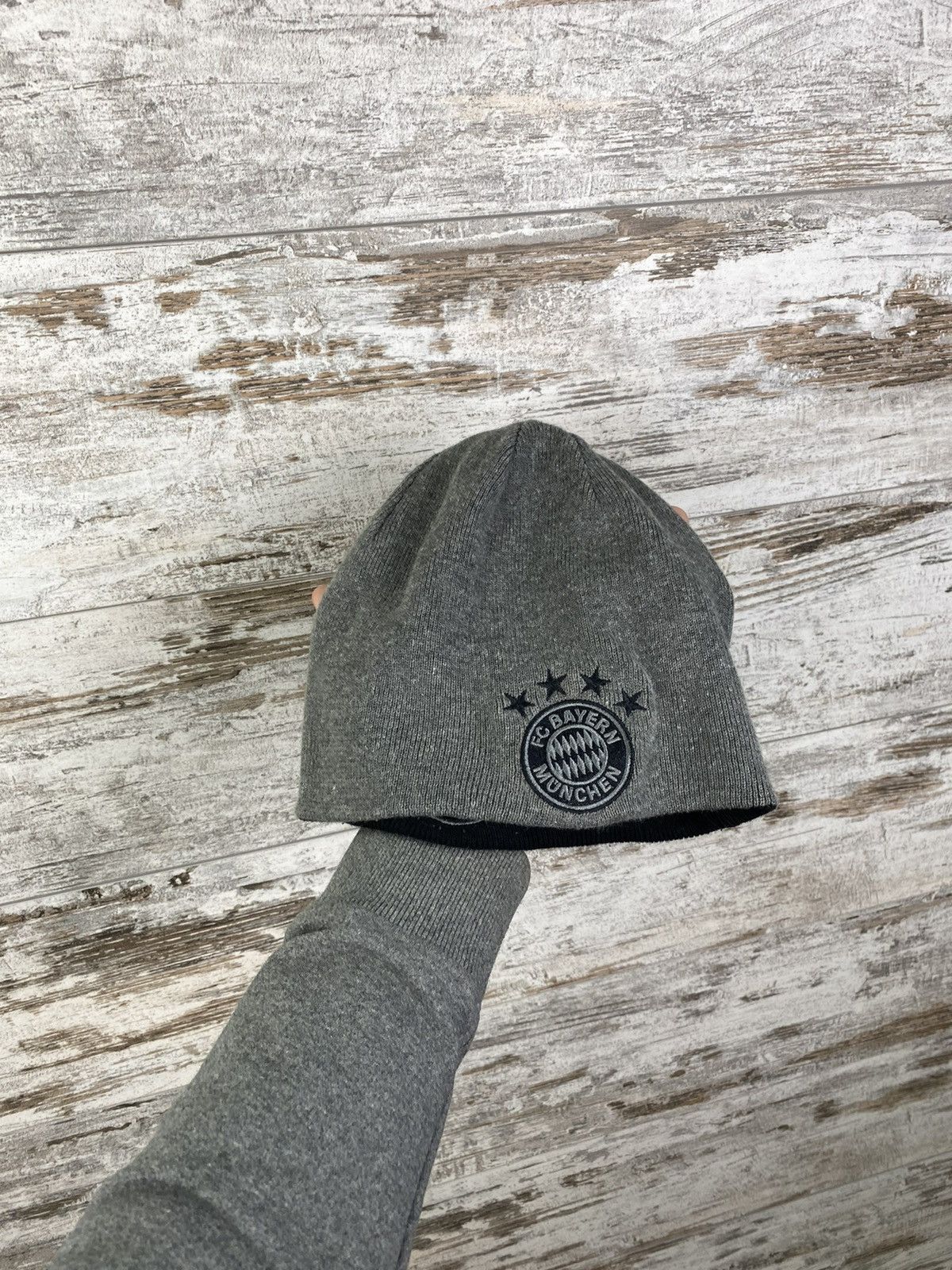 Vintage Mens Vintage FC Bayern Munich hats cap hat soccer training Size ONE SIZE - 1 Thumbnail
