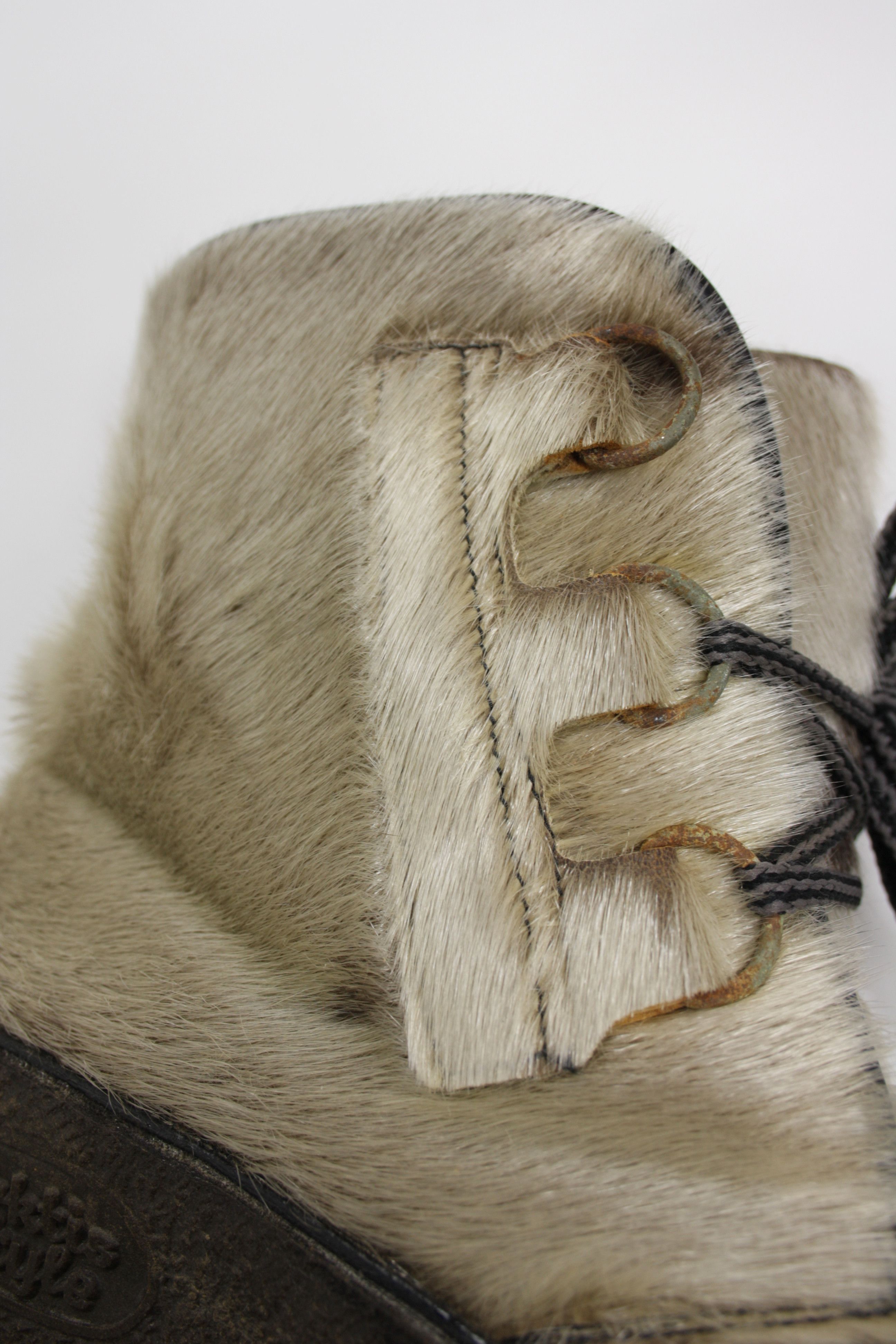 Genuine Leather Arktis Style 80s Vintage Lambskin Lined Eskimo Fur Boots Size US 6 / IT 36 - 8 Thumbnail
