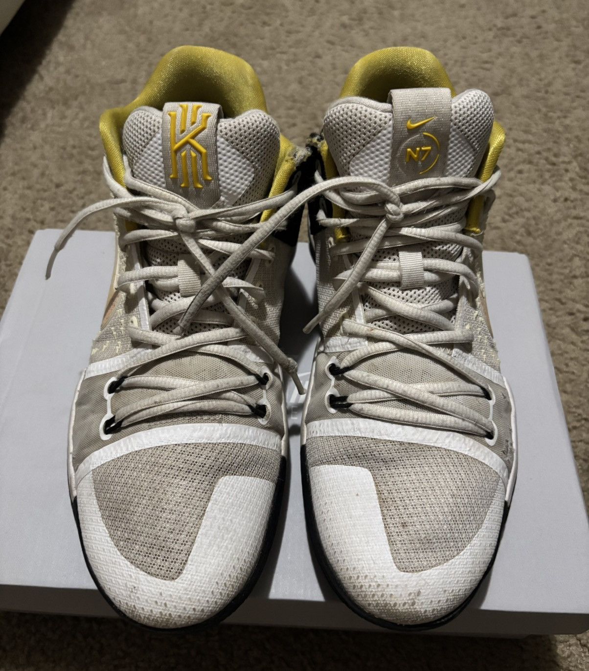 Nike kyrie 3 N7 Size US 10.5 / EU 43-44 - 3 Thumbnail