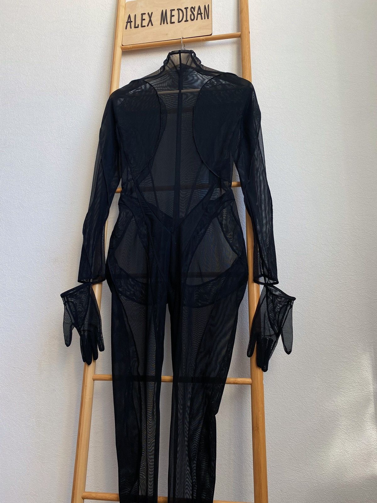 Mugler Mugler x H&M Spiral Panel Catsuit Size M Size M / US 6-8 / IT 42-44 - 12 Thumbnail