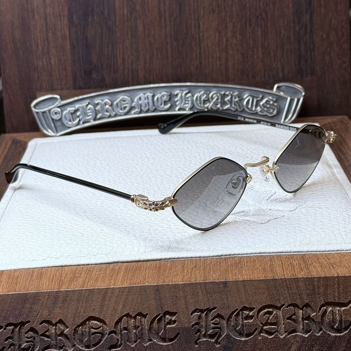 Chrome Hearts Chrome Hearts Diamond Dog Sunglasses Size ONE SIZE - 4 Thumbnail