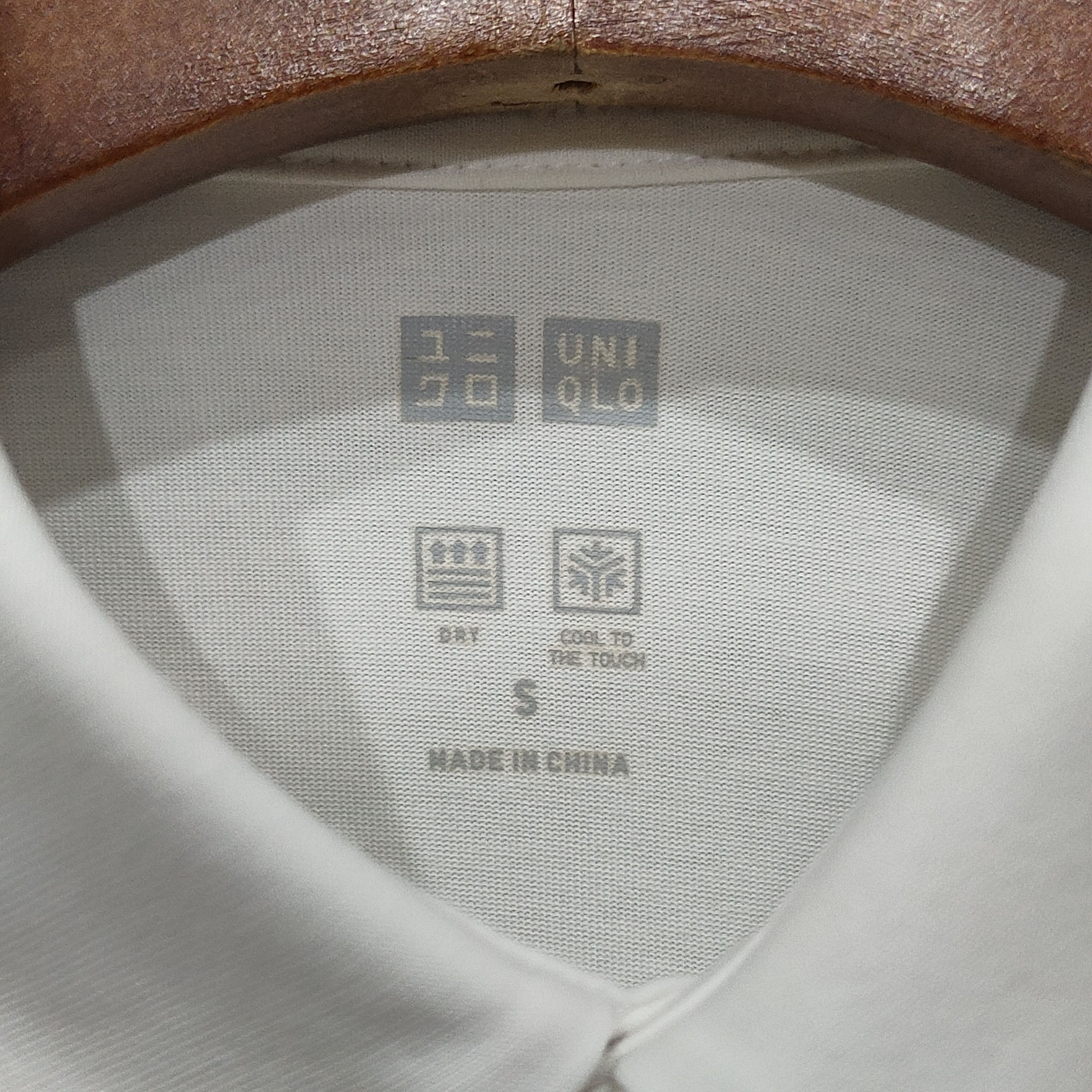 Uniqlo 🔥Uniqlo shirt Size US S / EU 44-46 / 1 - 3 Thumbnail