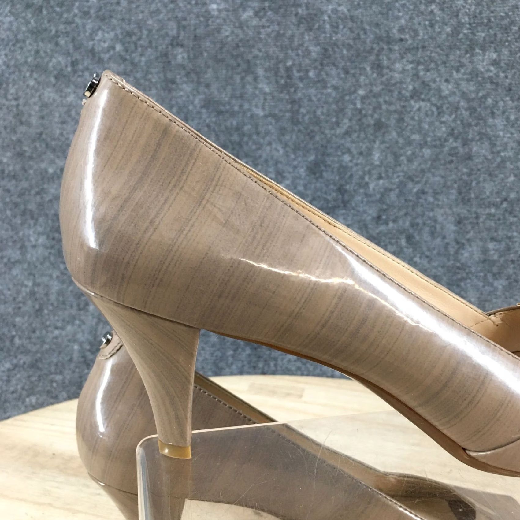 Calvin Klein Calvin Klein Heels Womens 9.5 M Parisa Peep Toe Kitten Pumps Brown Faux Leather Pump Womens 9.5 Brown Kitten Parisa Calvin Klein Shoes Size US 10 / IT 40 - 5 Thumbnail