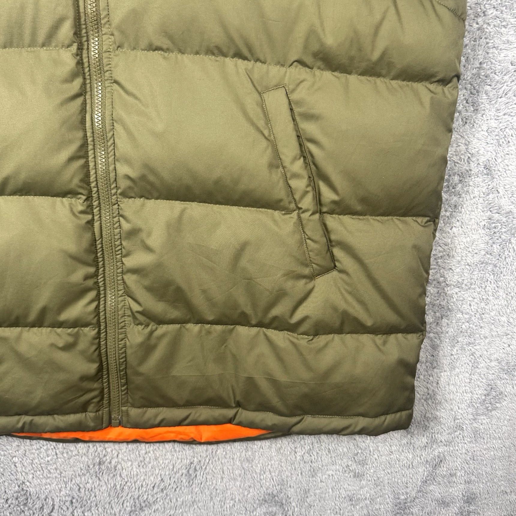 Converse Converse Vest Mens 2XL 2XL Duck Down Puffer Quilted Full Zip Olive Green Hiking Vest Mens Hoodie? Size US XXL / EU 58 / 5 - 2 Thumbnail