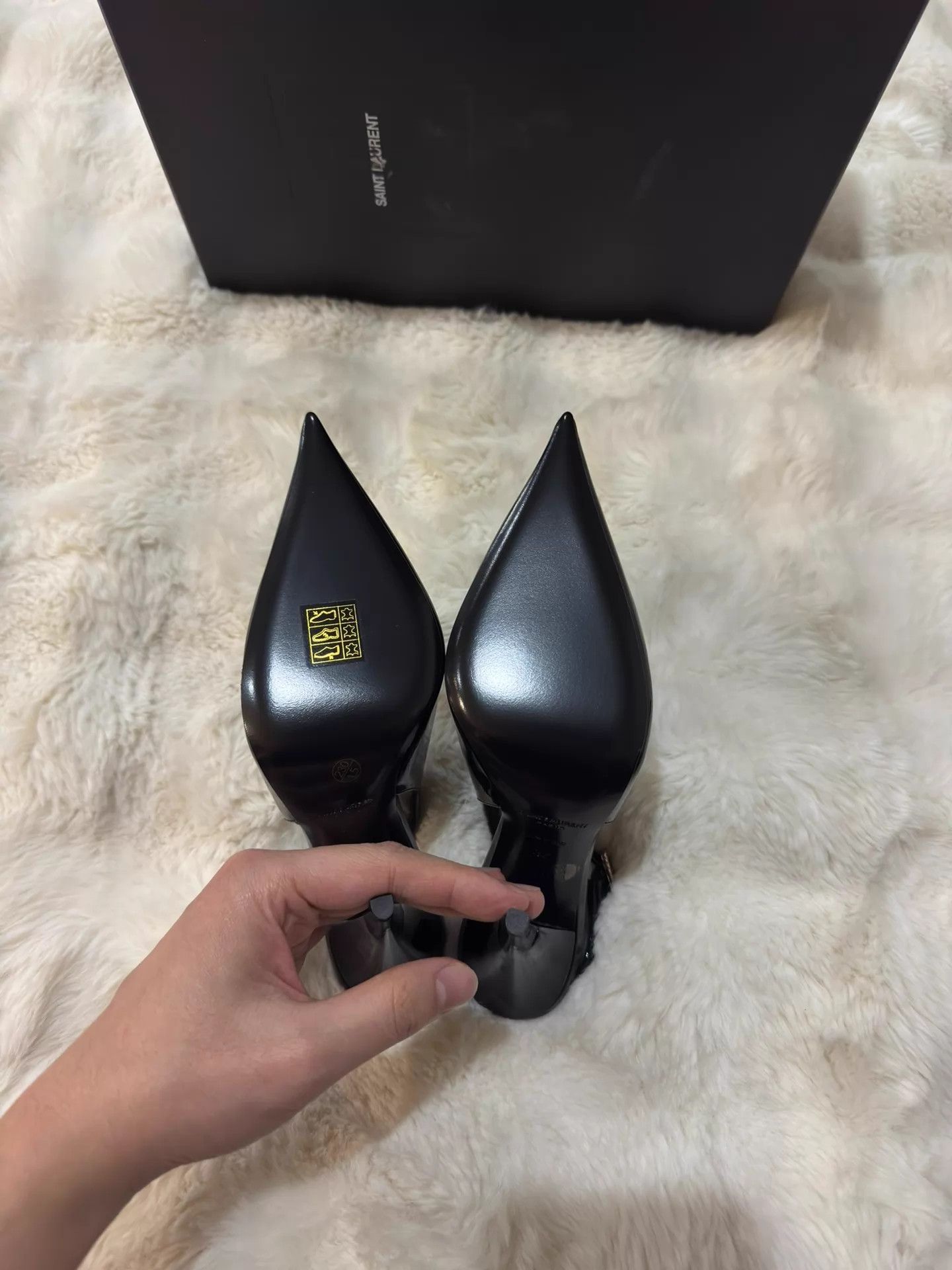 Yves Saint Laurent YSL Patent Leather Crystal Heels 36 Size US 5.5 / IT 35.5 - 7 Thumbnail