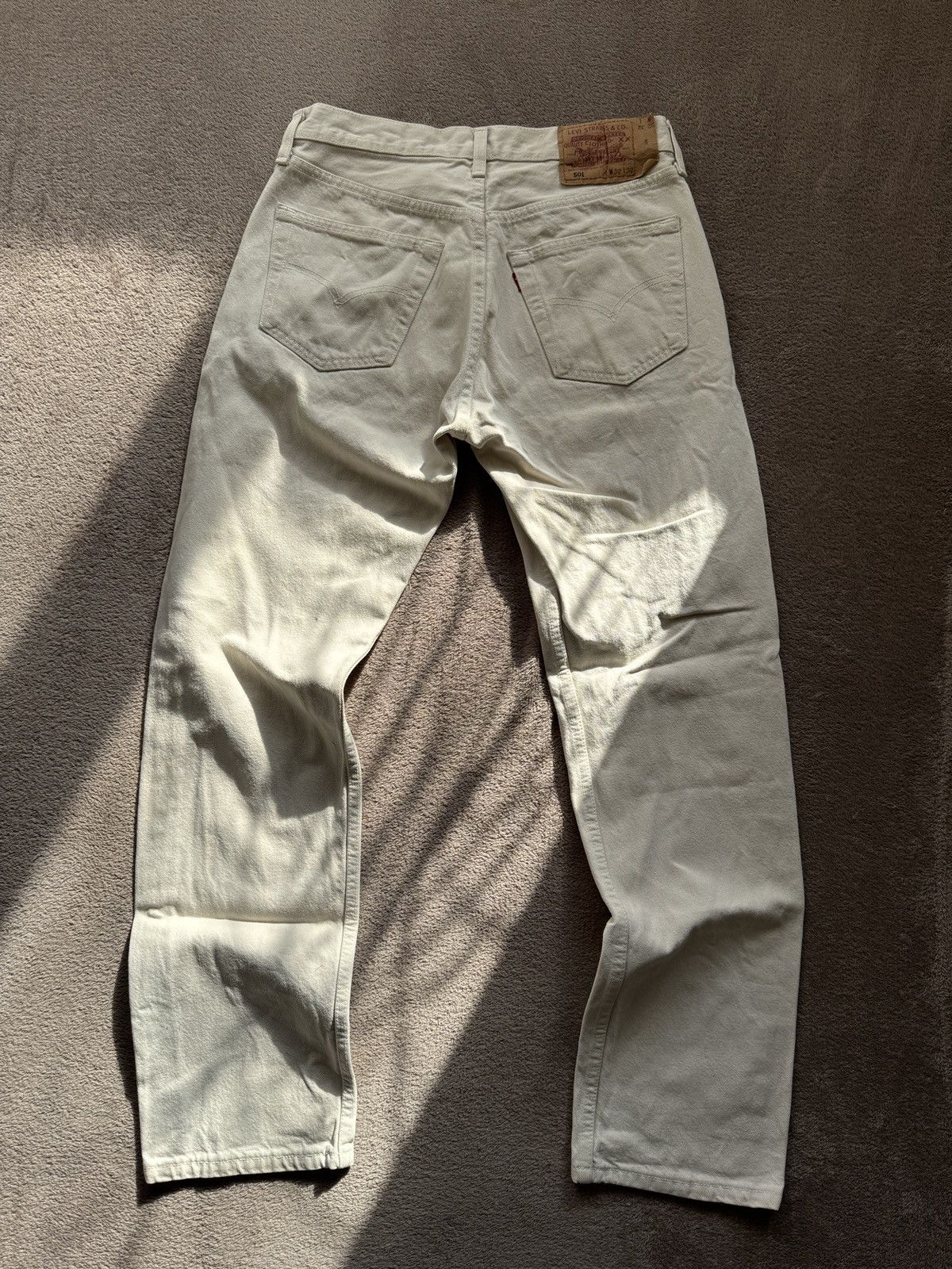 Levi's Vintage Clothing Levis 501 Y2K Vintage Straight Faded Jeans Helmut Lang Vibe Size US 32 / EU 48 - 1 Thumbnail