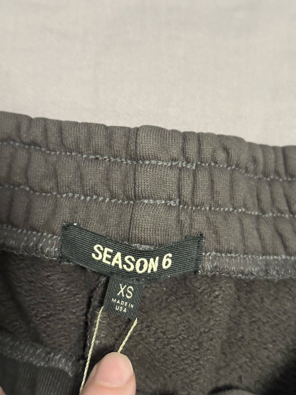 Yeezy yeezy season 6 shorts sweatshort core Size US 28 / EU 44 - 4 Thumbnail