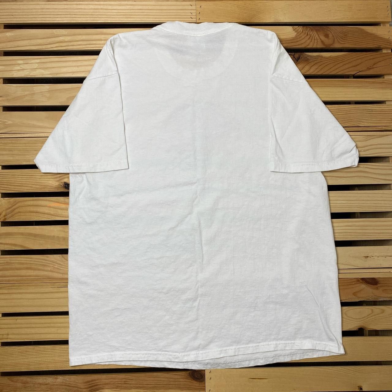 Hanes Vintage Queen 1998 White Band Tee Size XL Size US XL / EU 56 / 4 - 2 Thumbnail