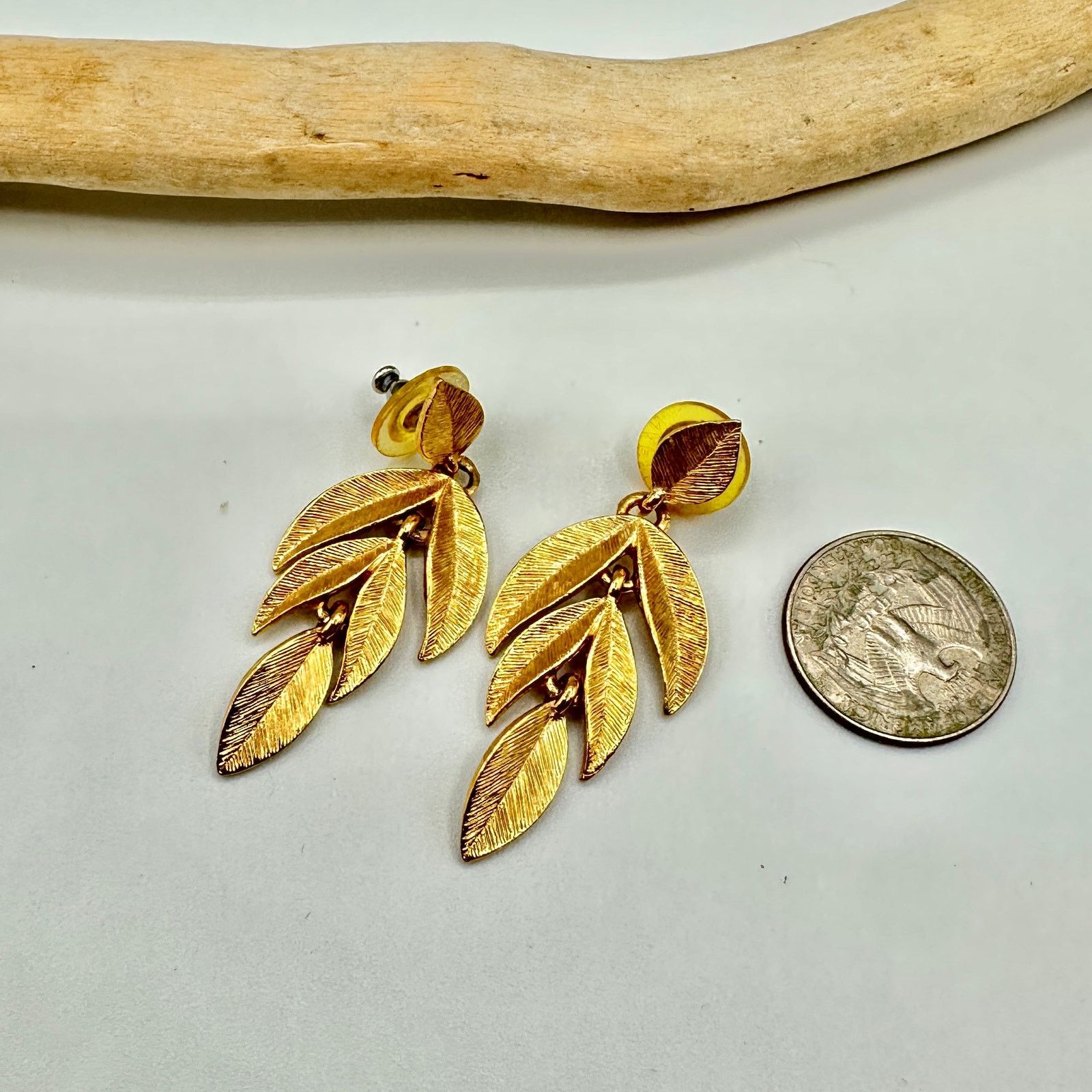Other Vintage Napier Leaf Dangle Gold Plated Pierced Earrings Size ONE SIZE - 3 Thumbnail