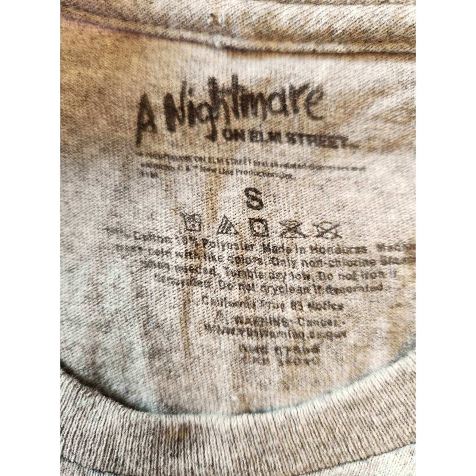 Vintage A Nightmare On Elm Street Rock Beats Scissors Gray Short Sleeve T-Shirt Size S Size US S / EU 44-46 / 1 - 2 Thumbnail