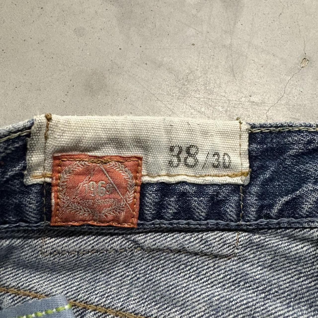 Gap Vintage Y2K/2000s Baggy Wideleg Gap 1969 Vintage Medium wash Denim Jeans! Size US 38 / EU 54 - 8 Thumbnail