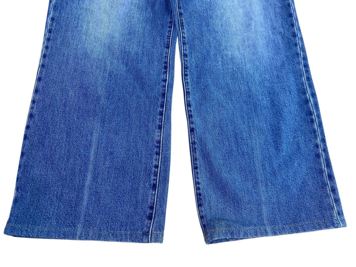 Uniqlo Uniqlo Faded Wash Style Wide Leg Jeans Size US 32 / EU 48 - 5 Thumbnail