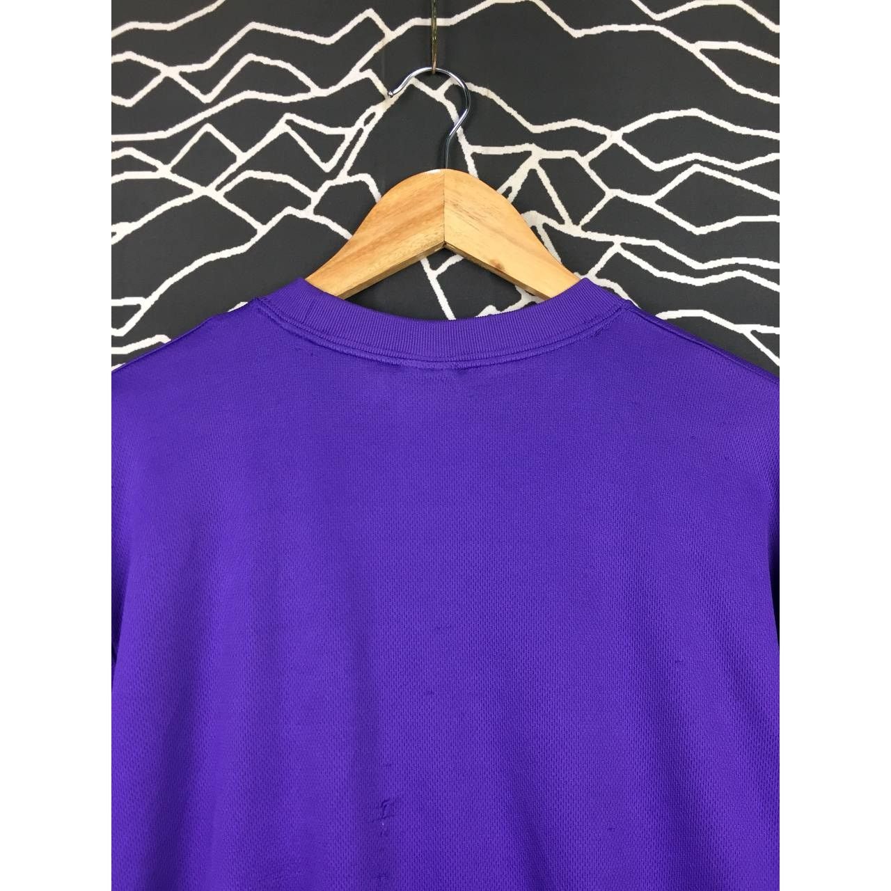Nike Nike DRI-FIT Just Dunk It Long Sleeve Activewear Tee Size US L / EU 52-54 / 3 - 14 Thumbnail