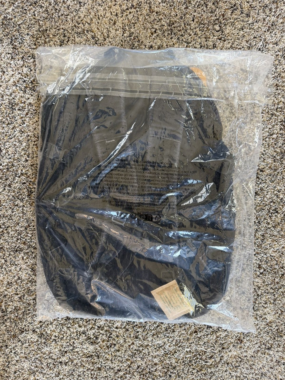 Supreme Supreme Denim Backpack (Black) Size ONE SIZE - 12 Thumbnail
