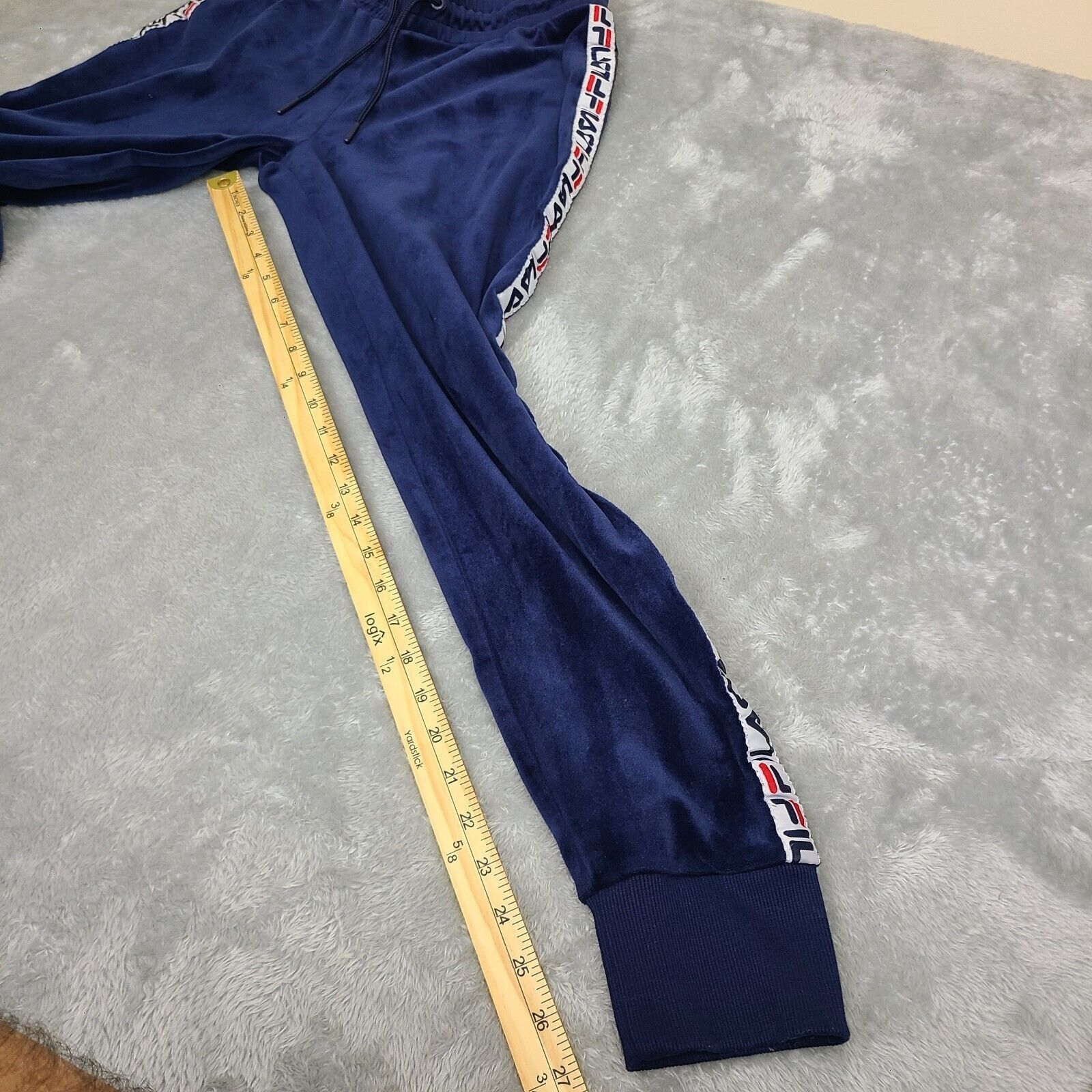 Fila Fila Joggers Women’s Small Navy Blue Velour Velvet Logo Swea Size 29" - 6 Thumbnail