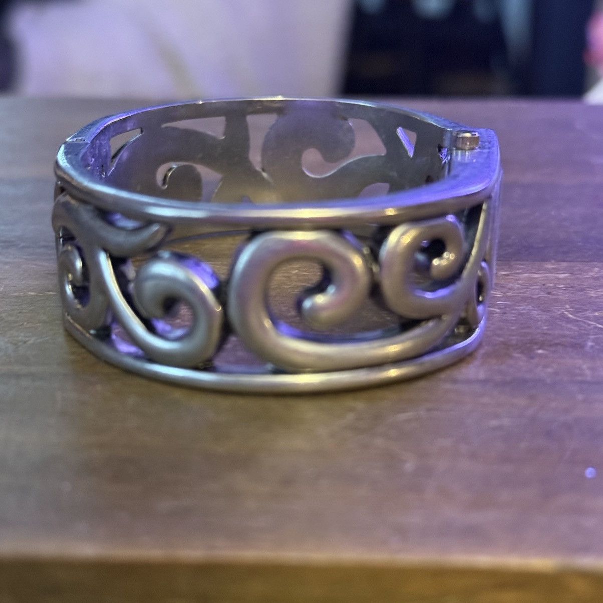 Chicos Chico’s silver tone filigree bangle bracelet watch Size ONE SIZE - 6 Thumbnail