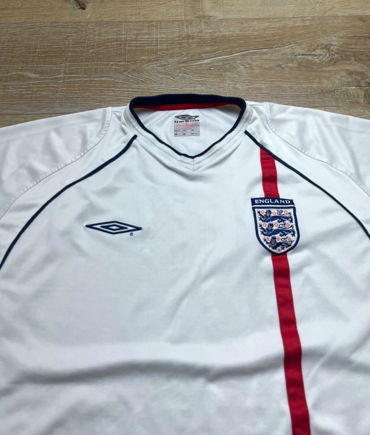 Umbro VINTAGE ENGLAND 2002 JERSEY Size US XL / EU 56 / 4 - 2 Thumbnail