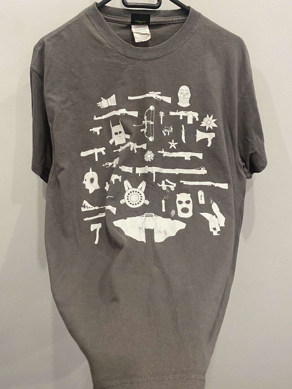 DC Comics × Vintage Very Rare T-Shirt Batman Gotham City Impostors DC Comics 11s Size US L / EU 52-54 / 3 - 3 Thumbnail